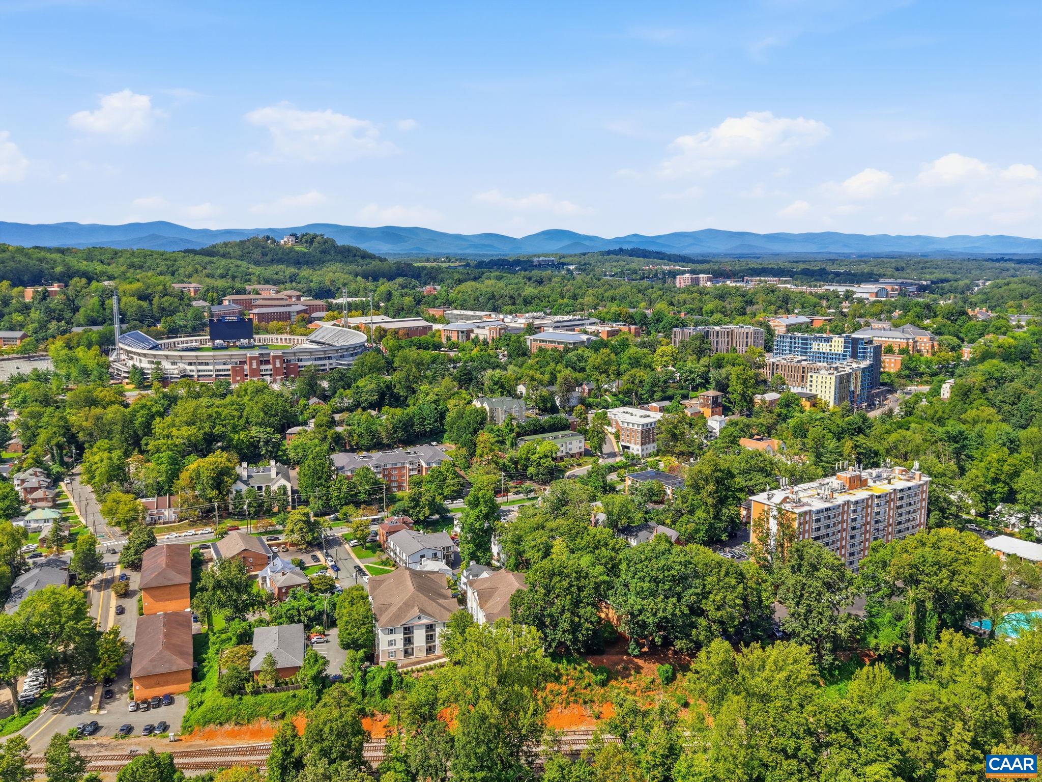2302 CENTER AVE, CHARLOTTESVILLE, Virginia 22903, 2 Bedrooms Bedrooms, ,1 BathroomBathrooms,Residential,2302 CENTER AVE,681745 MLS # 681745 2302 CENTER AVE, CHARLOTTESVILLE, Virginia 22903, 2 Bedrooms Bedrooms, ,1 BathroomBathrooms,Residential,2302 CENTER AVE,681745 MLS # 681745