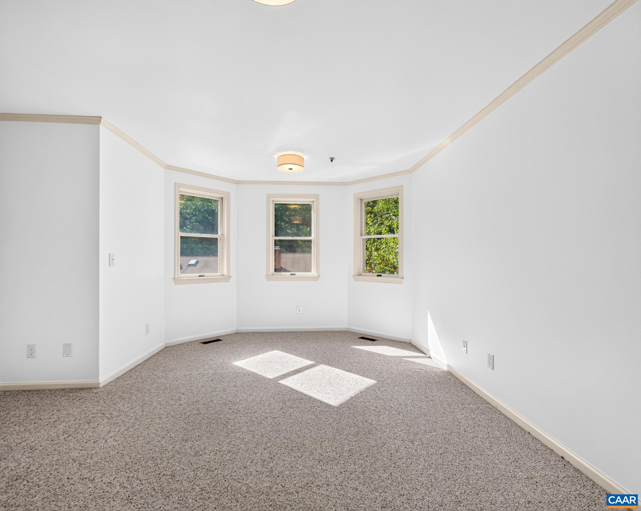 1325 BRANCHLANDS DR, CHARLOTTESVILLE, Virginia 22901, 2 Bedrooms Bedrooms, ,2 BathroomsBathrooms,Residential,The Bolton Building,1325 BRANCHLANDS DR,681759 MLS # 681759 1325 BRANCHLANDS DR, CHARLOTTESVILLE, Virginia 22901, 2 Bedrooms Bedrooms, ,2 BathroomsBathrooms,Residential,The Bolton Building,1325 BRANCHLANDS DR,681759 MLS # 681759
