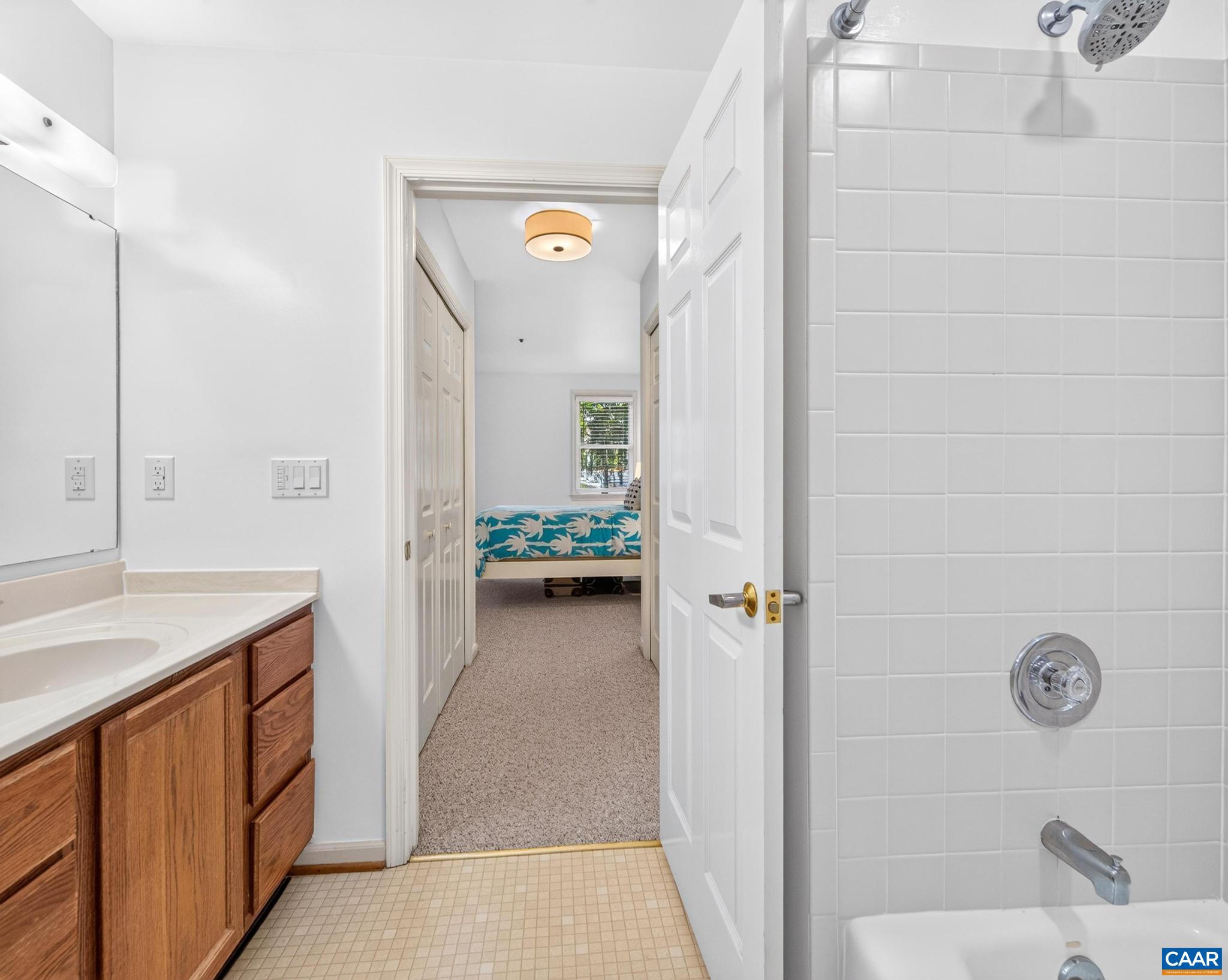 1325 BRANCHLANDS DR, CHARLOTTESVILLE, Virginia 22901, 2 Bedrooms Bedrooms, ,2 BathroomsBathrooms,Residential,The Bolton Building,1325 BRANCHLANDS DR,681759 MLS # 681759 1325 BRANCHLANDS DR, CHARLOTTESVILLE, Virginia 22901, 2 Bedrooms Bedrooms, ,2 BathroomsBathrooms,Residential,The Bolton Building,1325 BRANCHLANDS DR,681759 MLS # 681759