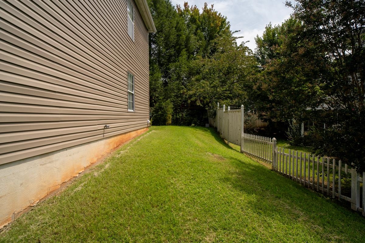 4750 WREN CT, CHARLOTTESVILLE, Virginia 22911, 3 Bedrooms Bedrooms, ,2 BathroomsBathrooms,Residential,4750 WREN CT,681807 MLS # 681807 4750 WREN CT, CHARLOTTESVILLE, Virginia 22911, 3 Bedrooms Bedrooms, ,2 BathroomsBathrooms,Residential,4750 WREN CT,681807 MLS # 681807