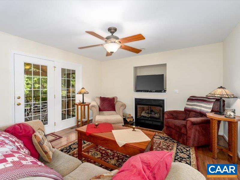 10 CLIFTWOOD RD, PALMYRA, Virginia 22963, 4 Bedrooms Bedrooms, ,2 BathroomsBathrooms,Residential,10 CLIFTWOOD RD,681809 MLS # 681809 10 CLIFTWOOD RD, PALMYRA, Virginia 22963, 4 Bedrooms Bedrooms, ,2 BathroomsBathrooms,Residential,10 CLIFTWOOD RD,681809 MLS # 681809