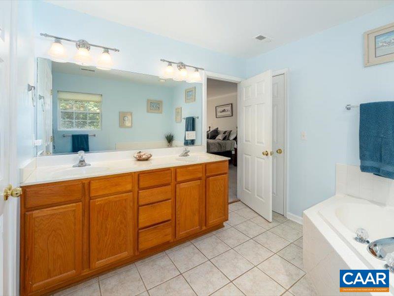 10 CLIFTWOOD RD, PALMYRA, Virginia 22963, 4 Bedrooms Bedrooms, ,2 BathroomsBathrooms,Residential,10 CLIFTWOOD RD,681809 MLS # 681809 10 CLIFTWOOD RD, PALMYRA, Virginia 22963, 4 Bedrooms Bedrooms, ,2 BathroomsBathrooms,Residential,10 CLIFTWOOD RD,681809 MLS # 681809