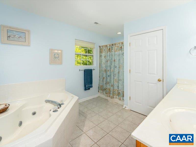 10 CLIFTWOOD RD, PALMYRA, Virginia 22963, 4 Bedrooms Bedrooms, ,2 BathroomsBathrooms,Residential,10 CLIFTWOOD RD,681809 MLS # 681809 10 CLIFTWOOD RD, PALMYRA, Virginia 22963, 4 Bedrooms Bedrooms, ,2 BathroomsBathrooms,Residential,10 CLIFTWOOD RD,681809 MLS # 681809