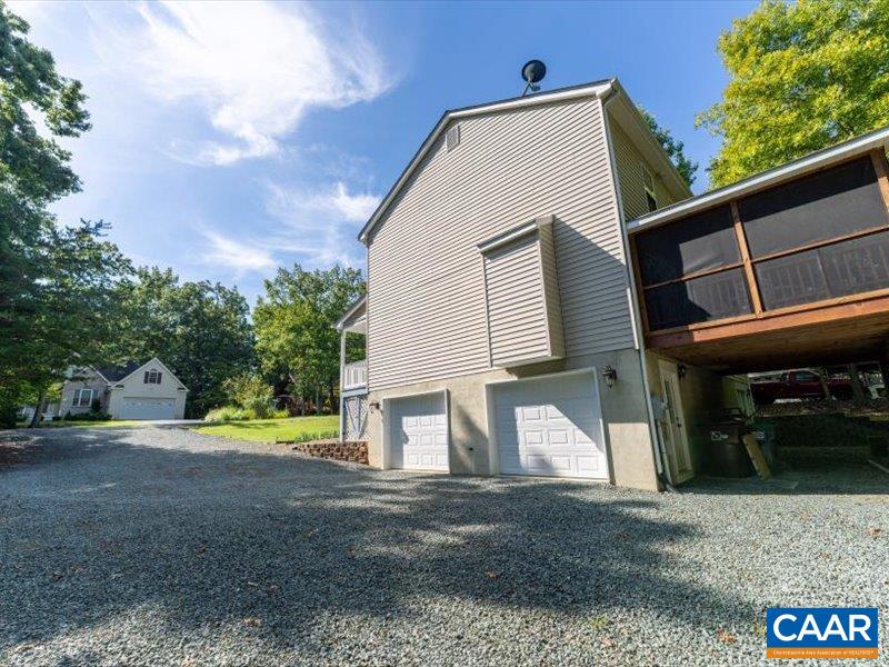 10 CLIFTWOOD RD, PALMYRA, Virginia 22963, 4 Bedrooms Bedrooms, ,2 BathroomsBathrooms,Residential,10 CLIFTWOOD RD,681809 MLS # 681809 10 CLIFTWOOD RD, PALMYRA, Virginia 22963, 4 Bedrooms Bedrooms, ,2 BathroomsBathrooms,Residential,10 CLIFTWOOD RD,681809 MLS # 681809