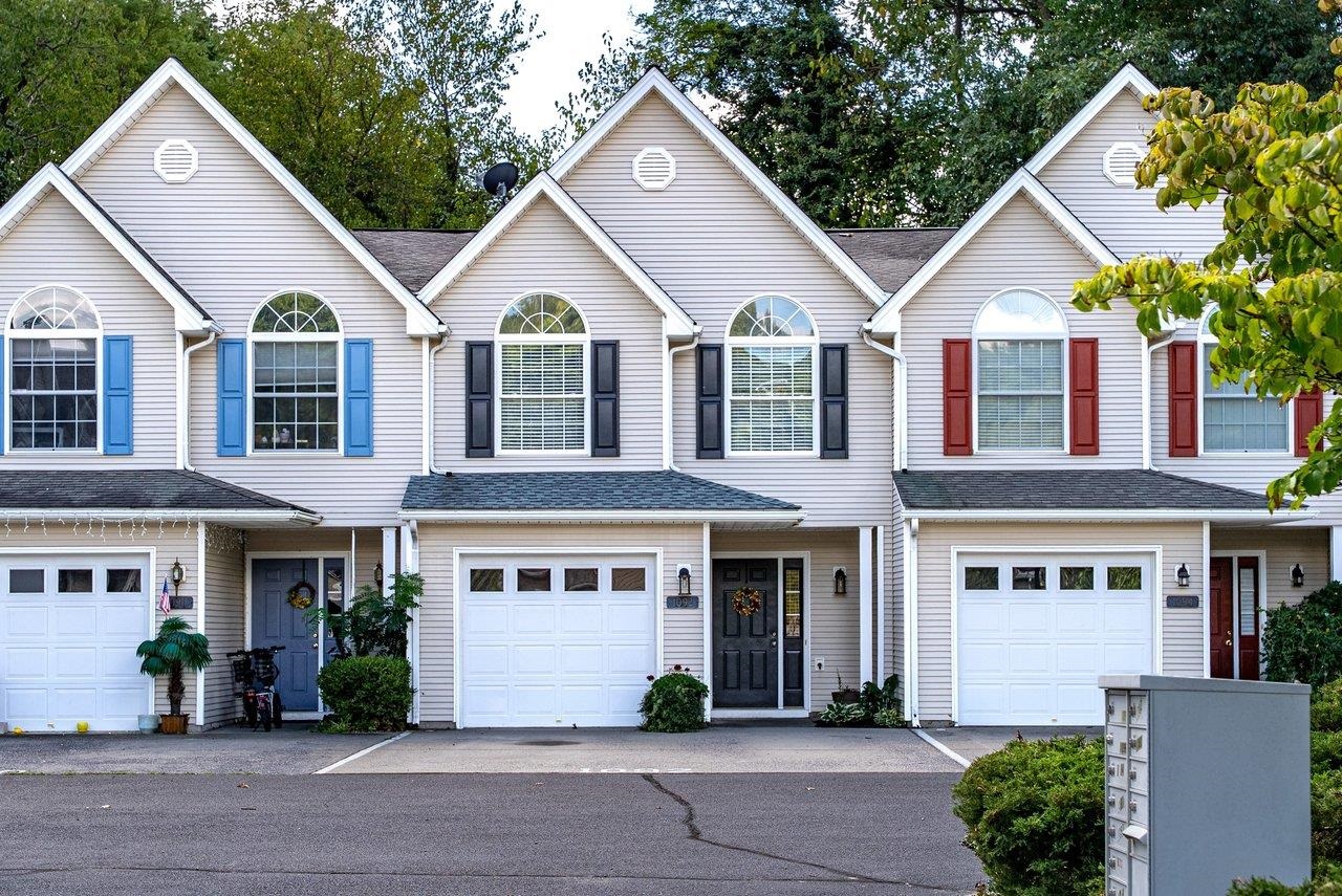 1092 OAKDALE CT, ROCKINGHAM, Virginia 22801, 3 Bedrooms Bedrooms, ,2 BathroomsBathrooms,Residential,1092 OAKDALE CT,681812 MLS # 681812