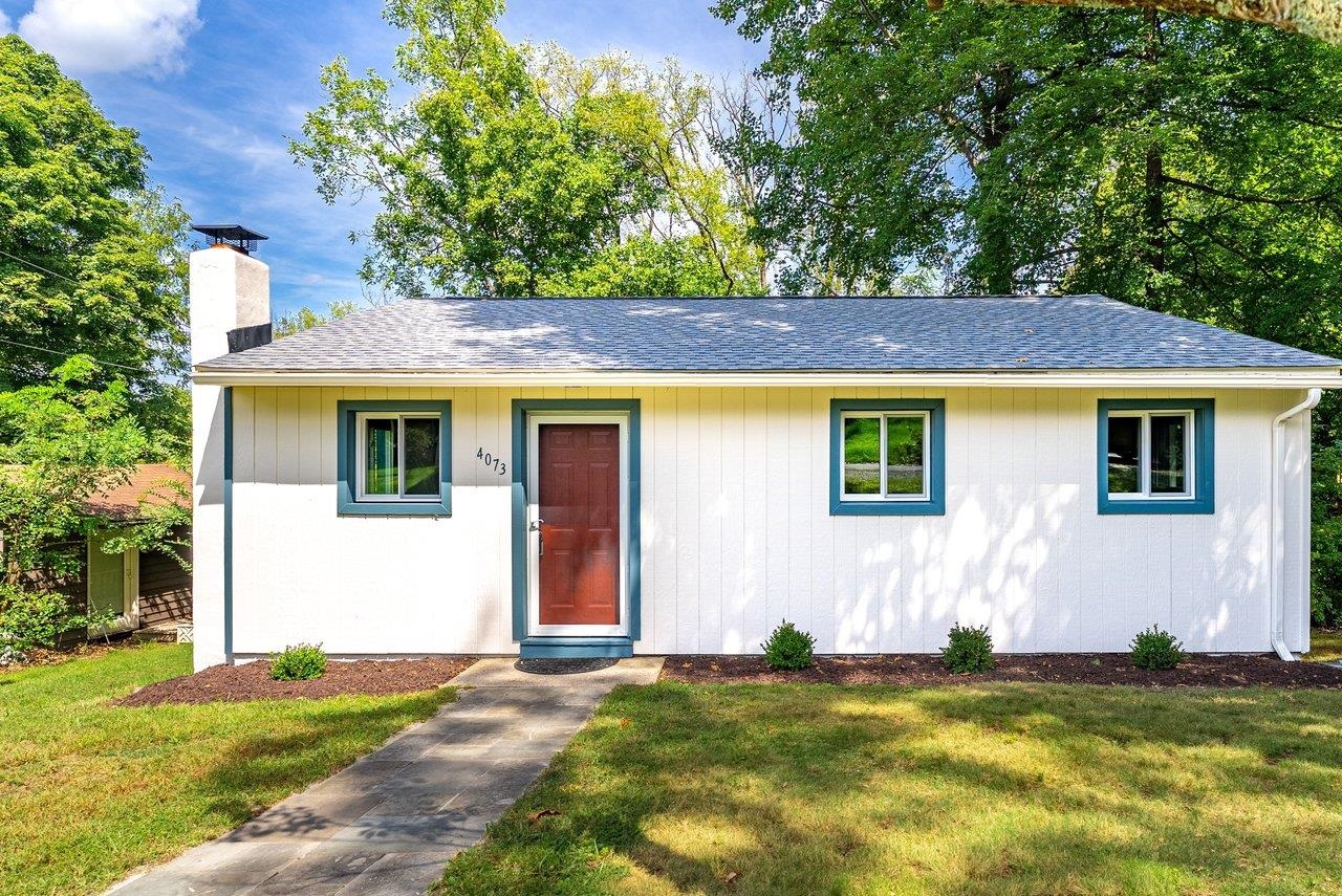 4073 WOODLAND DR, ROCKINGHAM, Virginia 22801, 2 Bedrooms Bedrooms, ,1 BathroomBathrooms,Residential,4073 WOODLAND DR,681814 MLS # 681814