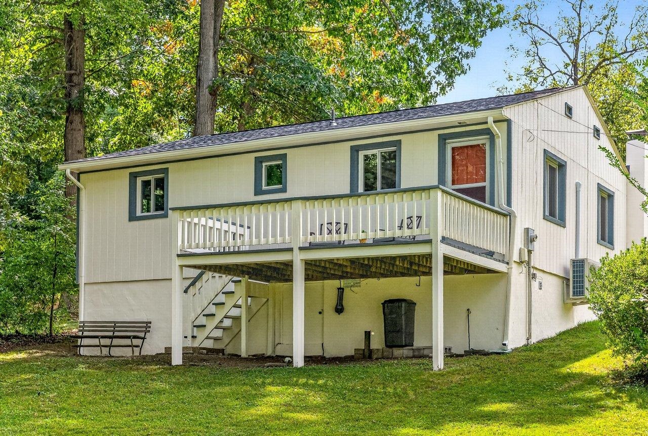 4073 WOODLAND DR, ROCKINGHAM, Virginia 22801, 2 Bedrooms Bedrooms, ,1 BathroomBathrooms,Residential,4073 WOODLAND DR,681814 MLS # 681814