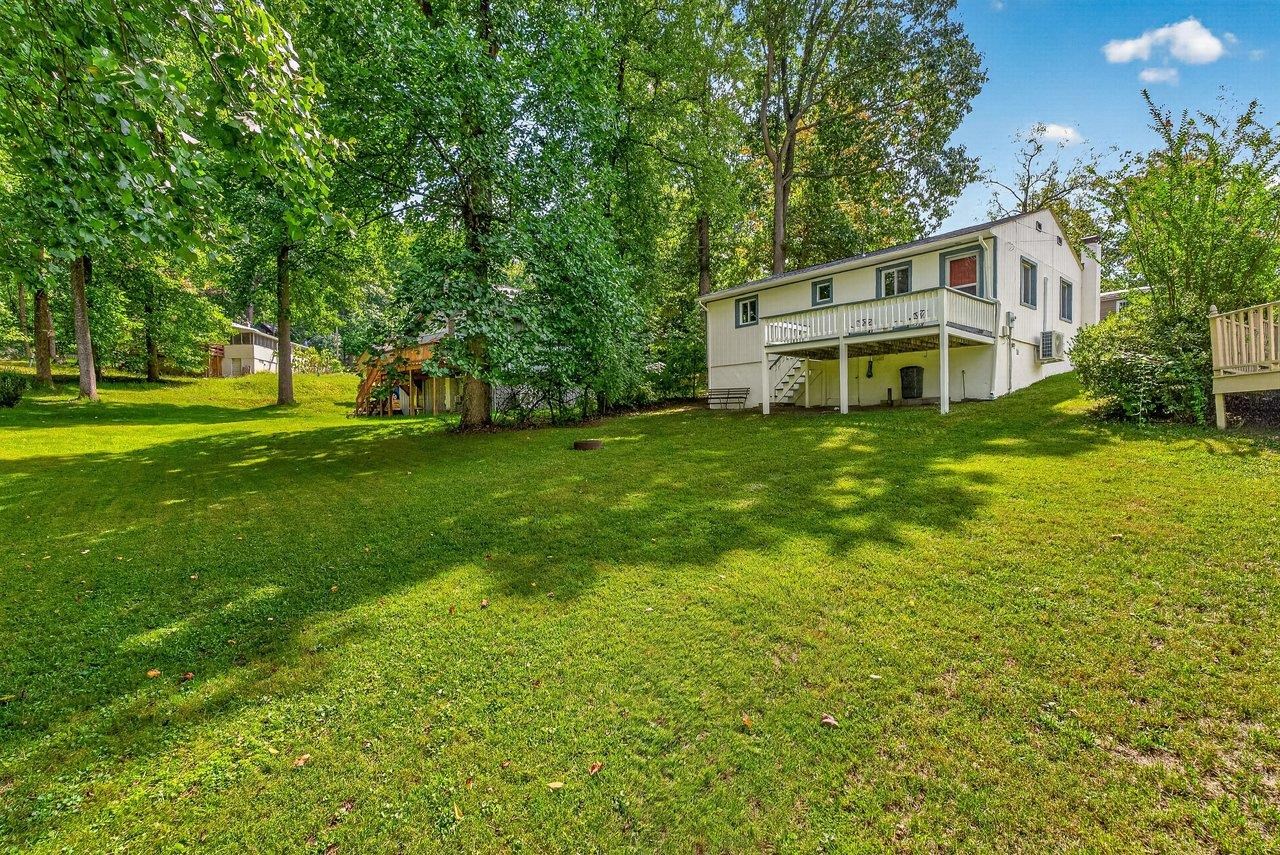 4073 WOODLAND DR, ROCKINGHAM, Virginia 22801, 2 Bedrooms Bedrooms, ,1 BathroomBathrooms,Residential,4073 WOODLAND DR,681814 MLS # 681814