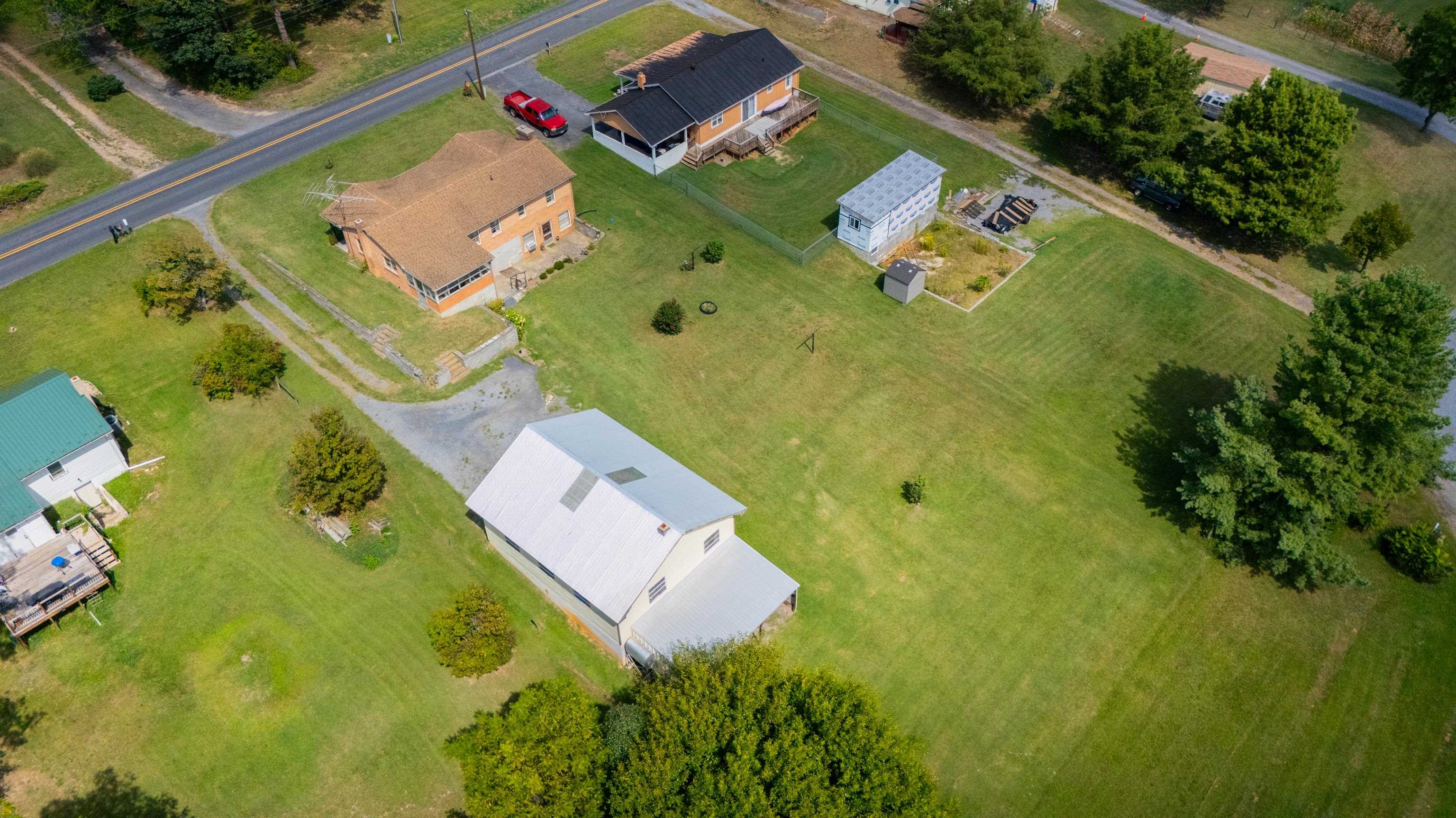 1096 COLD SPRING RD, STUARTS DRAFT, Virginia 24477, 3 Bedrooms Bedrooms, ,1 BathroomBathrooms,Residential,1096 COLD SPRING RD,681815 MLS # 681815 1096 COLD SPRING RD, STUARTS DRAFT, Virginia 24477, 3 Bedrooms Bedrooms, ,1 BathroomBathrooms,Residential,1096 COLD SPRING RD,681815 MLS # 681815