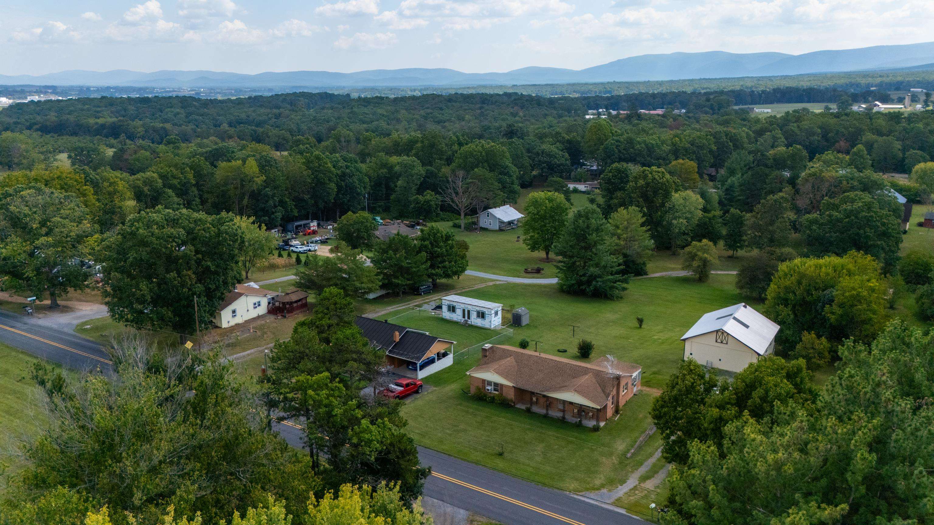 1096 COLD SPRING RD, STUARTS DRAFT, Virginia 24477, 3 Bedrooms Bedrooms, ,1 BathroomBathrooms,Residential,1096 COLD SPRING RD,681815 MLS # 681815 1096 COLD SPRING RD, STUARTS DRAFT, Virginia 24477, 3 Bedrooms Bedrooms, ,1 BathroomBathrooms,Residential,1096 COLD SPRING RD,681815 MLS # 681815