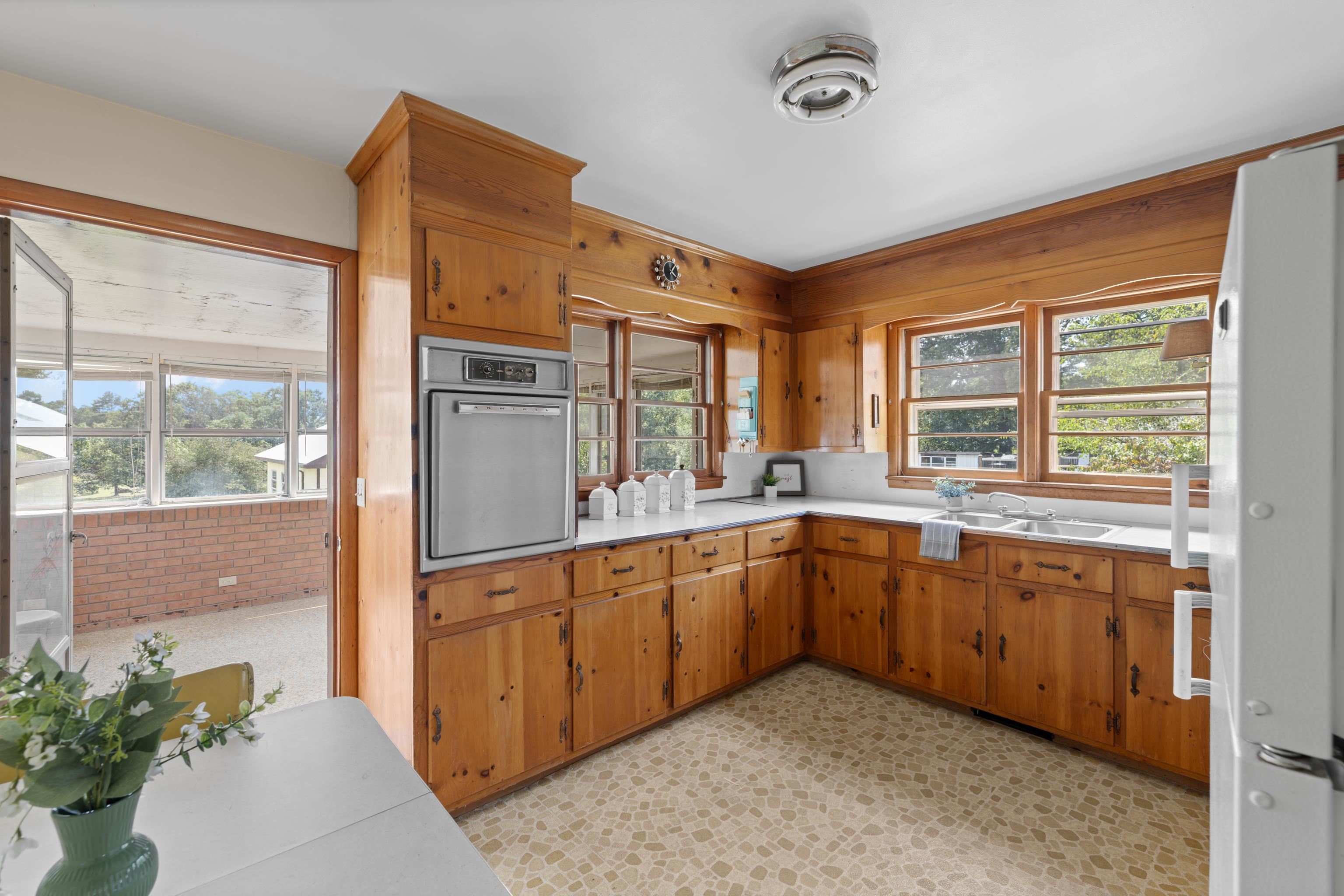 1096 COLD SPRING RD, STUARTS DRAFT, Virginia 24477, 3 Bedrooms Bedrooms, ,1 BathroomBathrooms,Residential,1096 COLD SPRING RD,681815 MLS # 681815 1096 COLD SPRING RD, STUARTS DRAFT, Virginia 24477, 3 Bedrooms Bedrooms, ,1 BathroomBathrooms,Residential,1096 COLD SPRING RD,681815 MLS # 681815