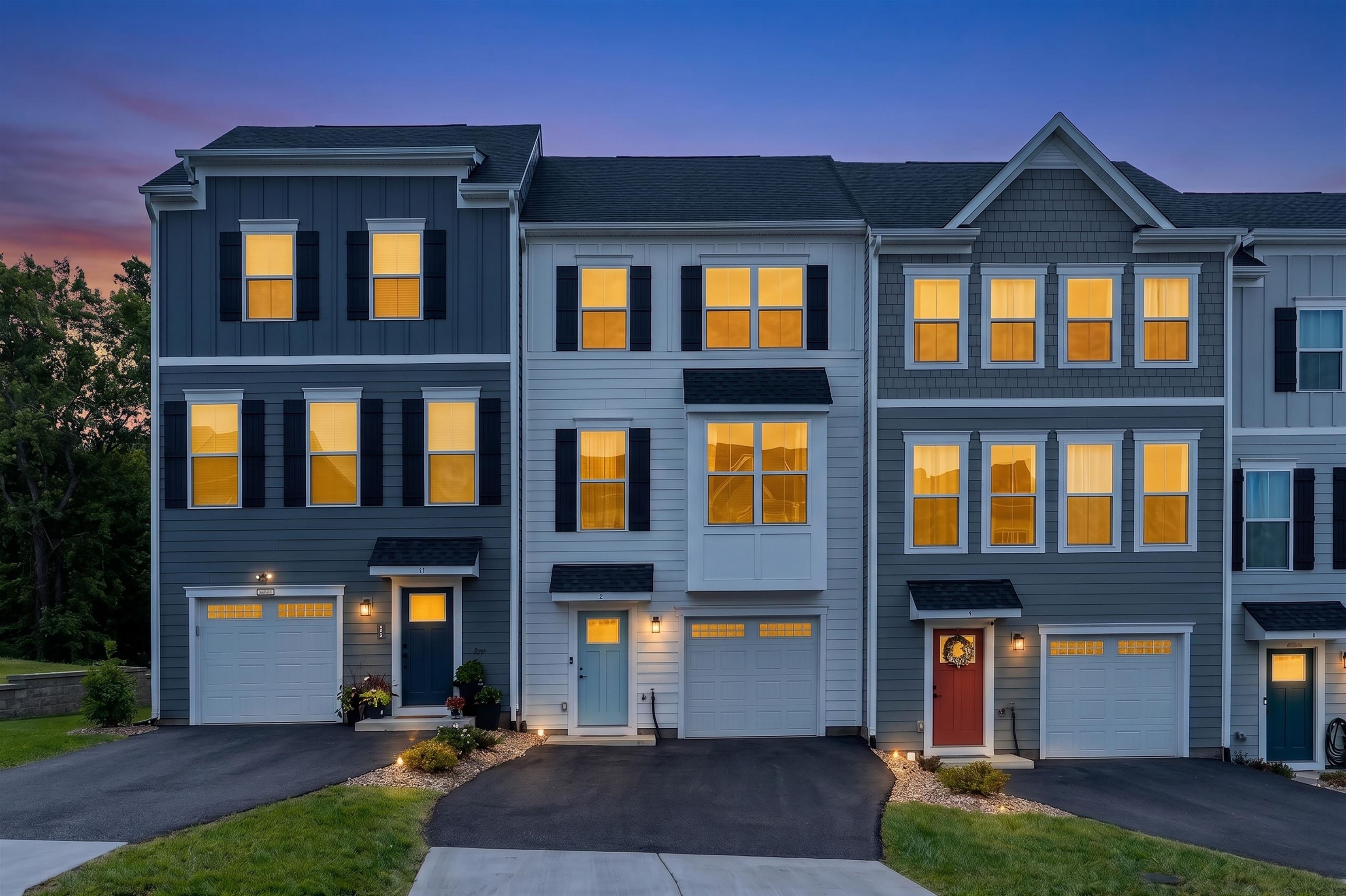 9 IRON HORSE LN, FISHERSVILLE, Virginia 22939, 4 Bedrooms Bedrooms, ,3 BathroomsBathrooms,Residential,9 IRON HORSE LN,681819 MLS # 681819