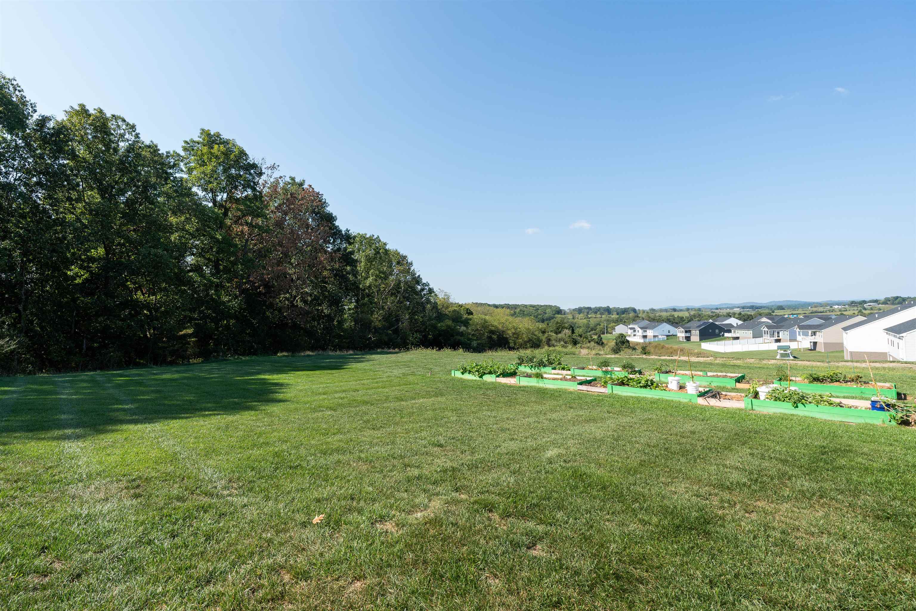 9 IRON HORSE LN, FISHERSVILLE, Virginia 22939, 4 Bedrooms Bedrooms, ,3 BathroomsBathrooms,Residential,9 IRON HORSE LN,681819 MLS # 681819