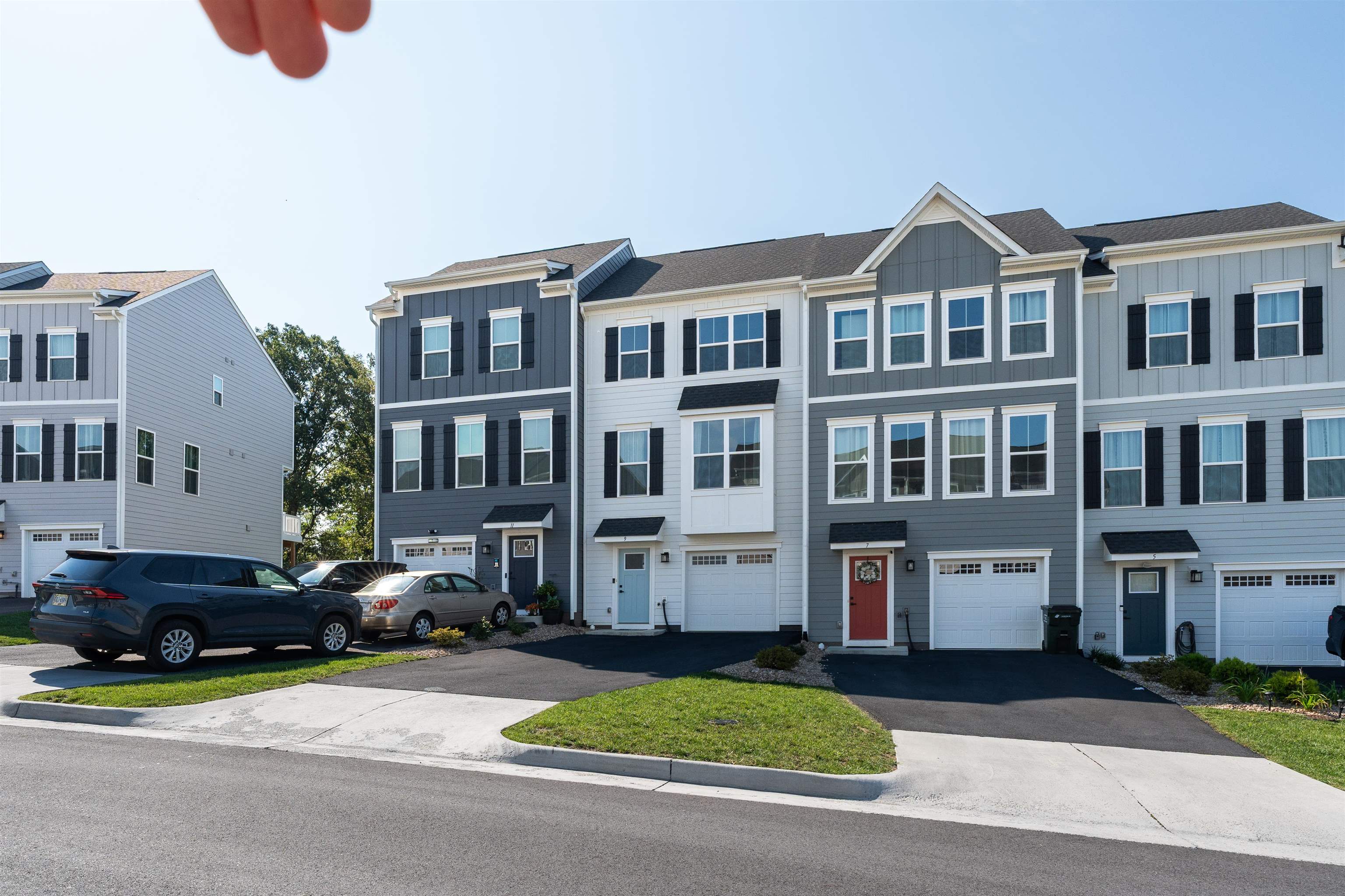 9 IRON HORSE LN, FISHERSVILLE, Virginia 22939, 4 Bedrooms Bedrooms, ,3 BathroomsBathrooms,Residential,9 IRON HORSE LN,681819 MLS # 681819