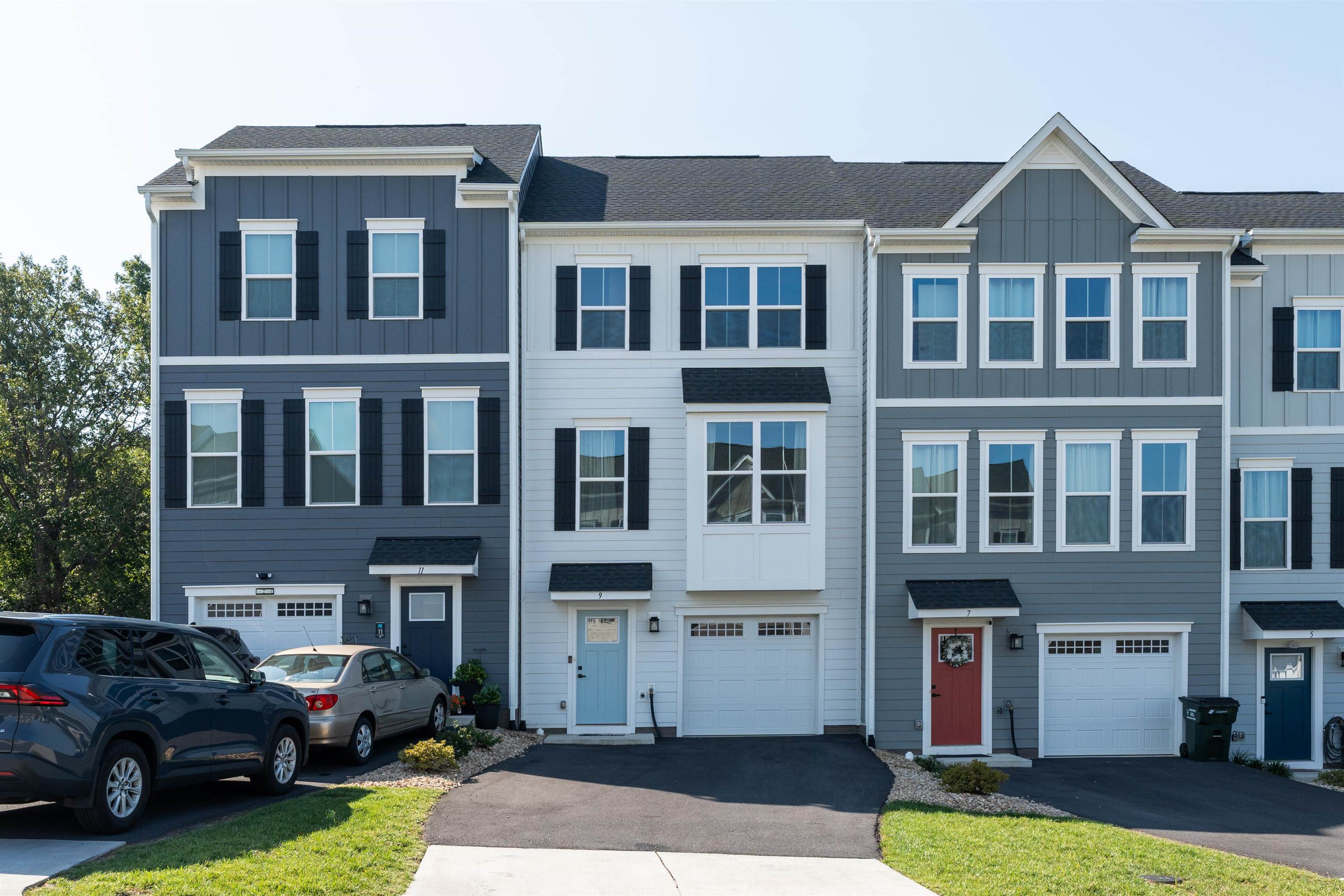 9 IRON HORSE LN, FISHERSVILLE, Virginia 22939, 4 Bedrooms Bedrooms, ,3 BathroomsBathrooms,Residential,9 IRON HORSE LN,681819 MLS # 681819