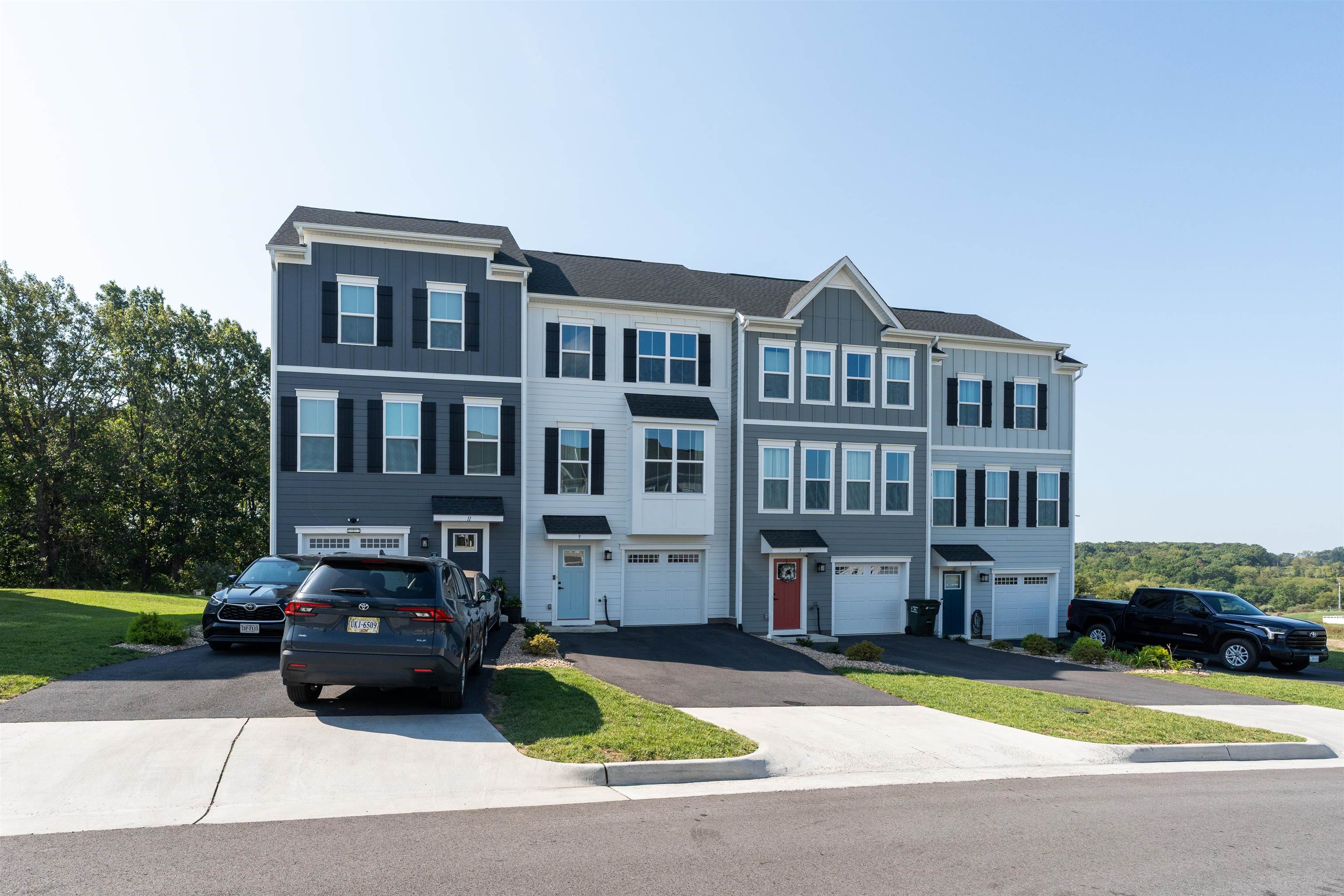 9 IRON HORSE LN, FISHERSVILLE, Virginia 22939, 4 Bedrooms Bedrooms, ,3 BathroomsBathrooms,Residential,9 IRON HORSE LN,681819 MLS # 681819