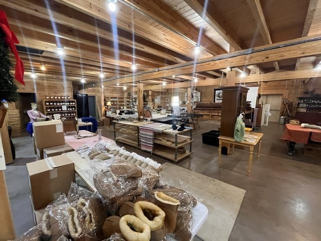 2570 LITTLE CALF PASTURE HWY, SWOOPE, Virginia 24479, ,Commercial,2570 LITTLE CALF PASTURE HWY,681591 MLS # 681591 2570 LITTLE CALF PASTURE HWY, SWOOPE, Virginia 24479, ,Commercial,2570 LITTLE CALF PASTURE HWY,681591 MLS # 681591