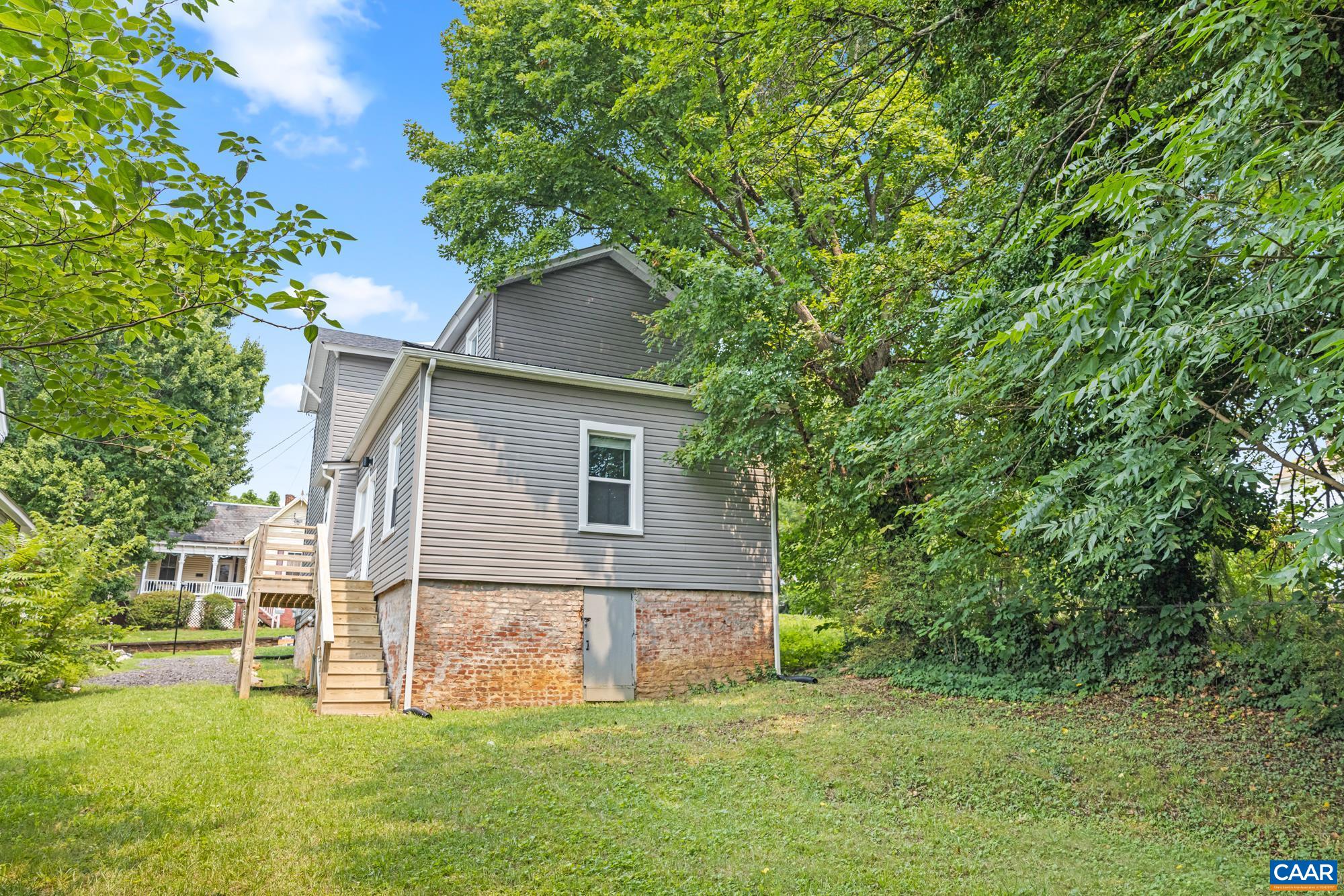 905 FILLMORE ST, LYNCHBURG, Virginia 24501, 3 Bedrooms Bedrooms, ,2 BathroomsBathrooms,Residential,905 FILLMORE ST,679358 MLS # 679358 905 FILLMORE ST, LYNCHBURG, Virginia 24501, 3 Bedrooms Bedrooms, ,2 BathroomsBathrooms,Residential,905 FILLMORE ST,679358 MLS # 679358