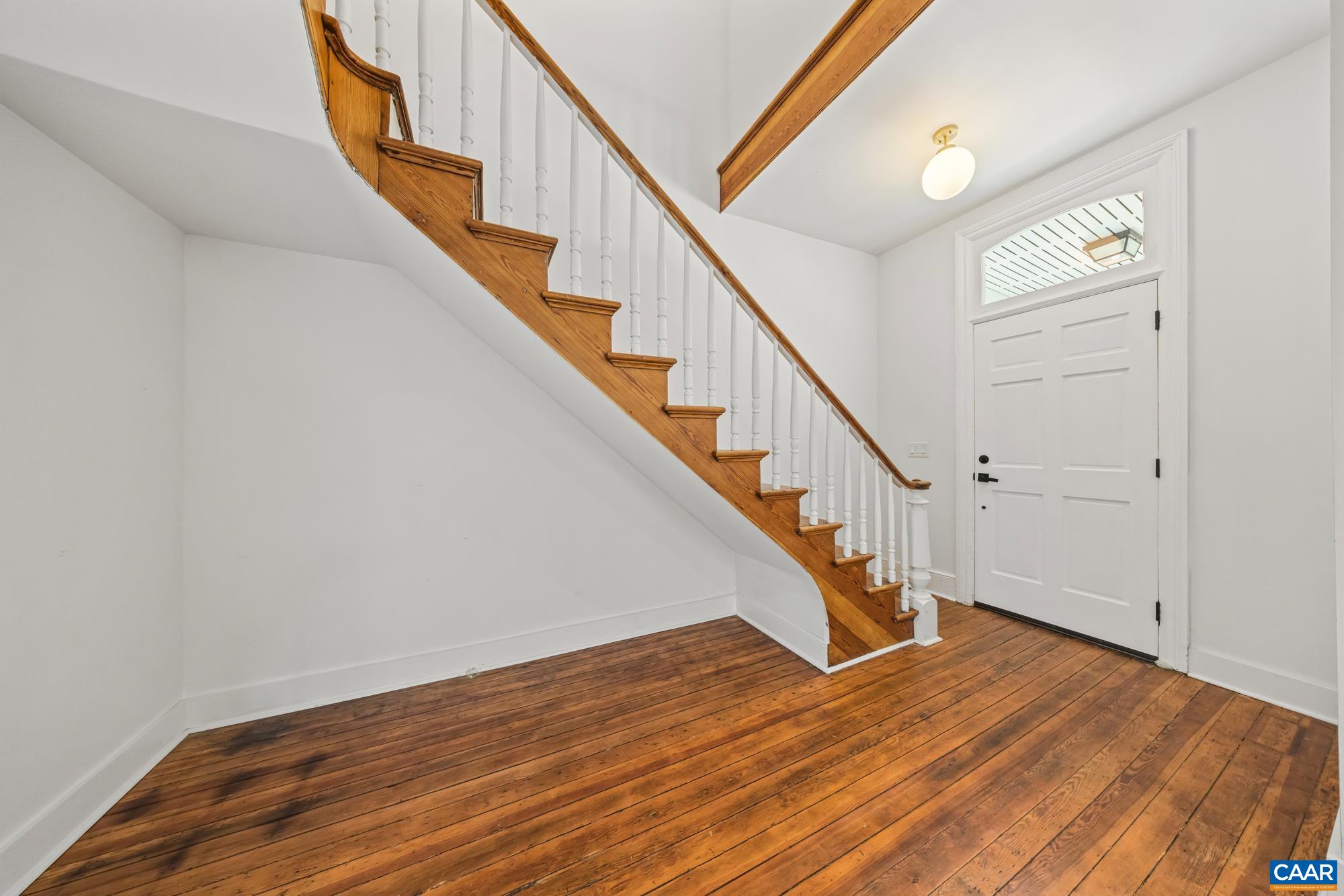 905 FILLMORE ST, LYNCHBURG, Virginia 24501, 3 Bedrooms Bedrooms, ,2 BathroomsBathrooms,Residential,905 FILLMORE ST,679358 MLS # 679358 905 FILLMORE ST, LYNCHBURG, Virginia 24501, 3 Bedrooms Bedrooms, ,2 BathroomsBathrooms,Residential,905 FILLMORE ST,679358 MLS # 679358