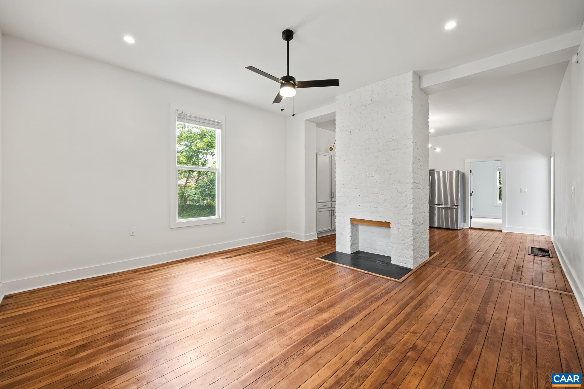 905 FILLMORE ST, LYNCHBURG, Virginia 24501, 3 Bedrooms Bedrooms, ,2 BathroomsBathrooms,Residential,905 FILLMORE ST,679358 MLS # 679358 905 FILLMORE ST, LYNCHBURG, Virginia 24501, 3 Bedrooms Bedrooms, ,2 BathroomsBathrooms,Residential,905 FILLMORE ST,679358 MLS # 679358