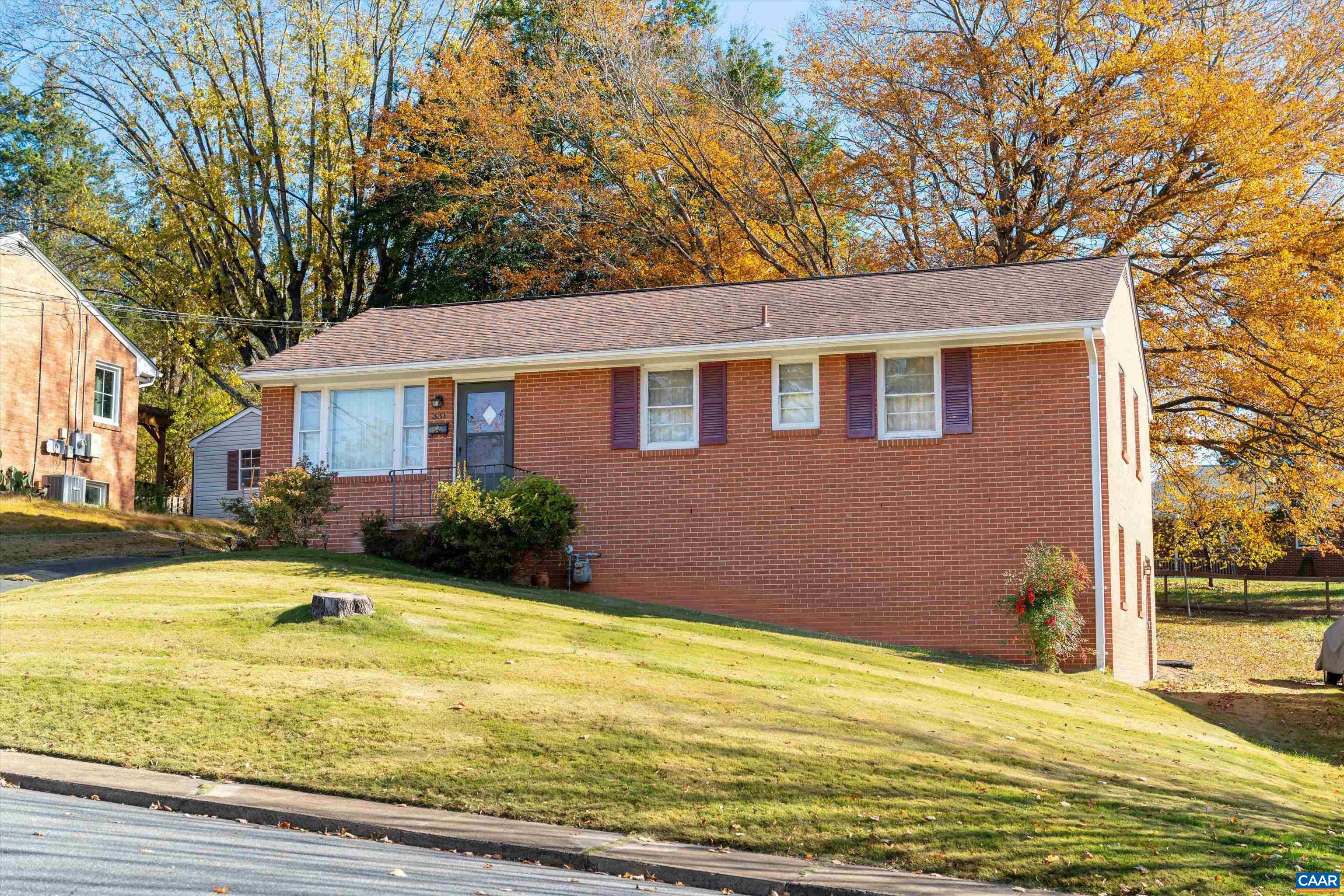 331 CAMELLIA DR, CHARLOTTESVILLE, Virginia 22903, 3 Bedrooms Bedrooms, ,1 BathroomBathrooms,Residential,331 CAMELLIA DR,680629 MLS # 680629 331 CAMELLIA DR, CHARLOTTESVILLE, Virginia 22903, 3 Bedrooms Bedrooms, ,1 BathroomBathrooms,Residential,331 CAMELLIA DR,680629 MLS # 680629