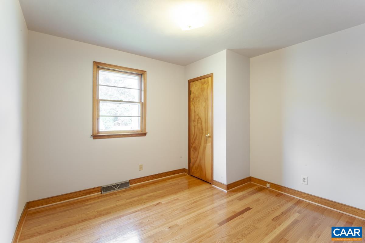 331 CAMELLIA DR, CHARLOTTESVILLE, Virginia 22903, 3 Bedrooms Bedrooms, ,1 BathroomBathrooms,Residential,331 CAMELLIA DR,680629 MLS # 680629 331 CAMELLIA DR, CHARLOTTESVILLE, Virginia 22903, 3 Bedrooms Bedrooms, ,1 BathroomBathrooms,Residential,331 CAMELLIA DR,680629 MLS # 680629