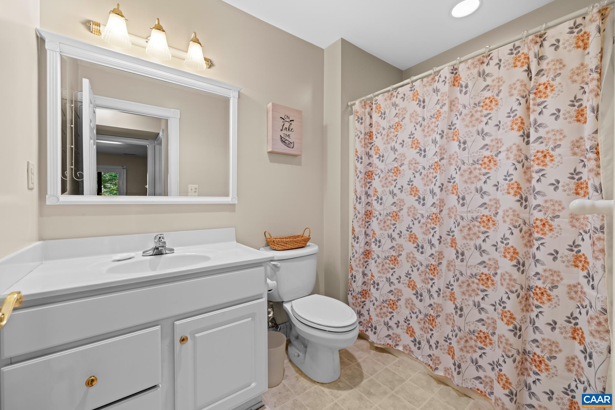 2 BASKIN CT, PALMYRA, Virginia 22963, 4 Bedrooms Bedrooms, ,3 BathroomsBathrooms,Residential,Home Sweet Home,2 BASKIN CT,681788 MLS # 681788