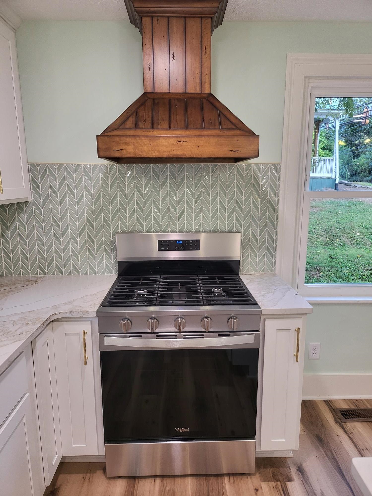 1202 W BEVERLEY ST, STAUNTON, Virginia 24401, 3 Bedrooms Bedrooms, ,2 BathroomsBathrooms,Residential,1202 W BEVERLEY ST,681830 MLS # 681830 1202 W BEVERLEY ST, STAUNTON, Virginia 24401, 3 Bedrooms Bedrooms, ,2 BathroomsBathrooms,Residential,1202 W BEVERLEY ST,681830 MLS # 681830