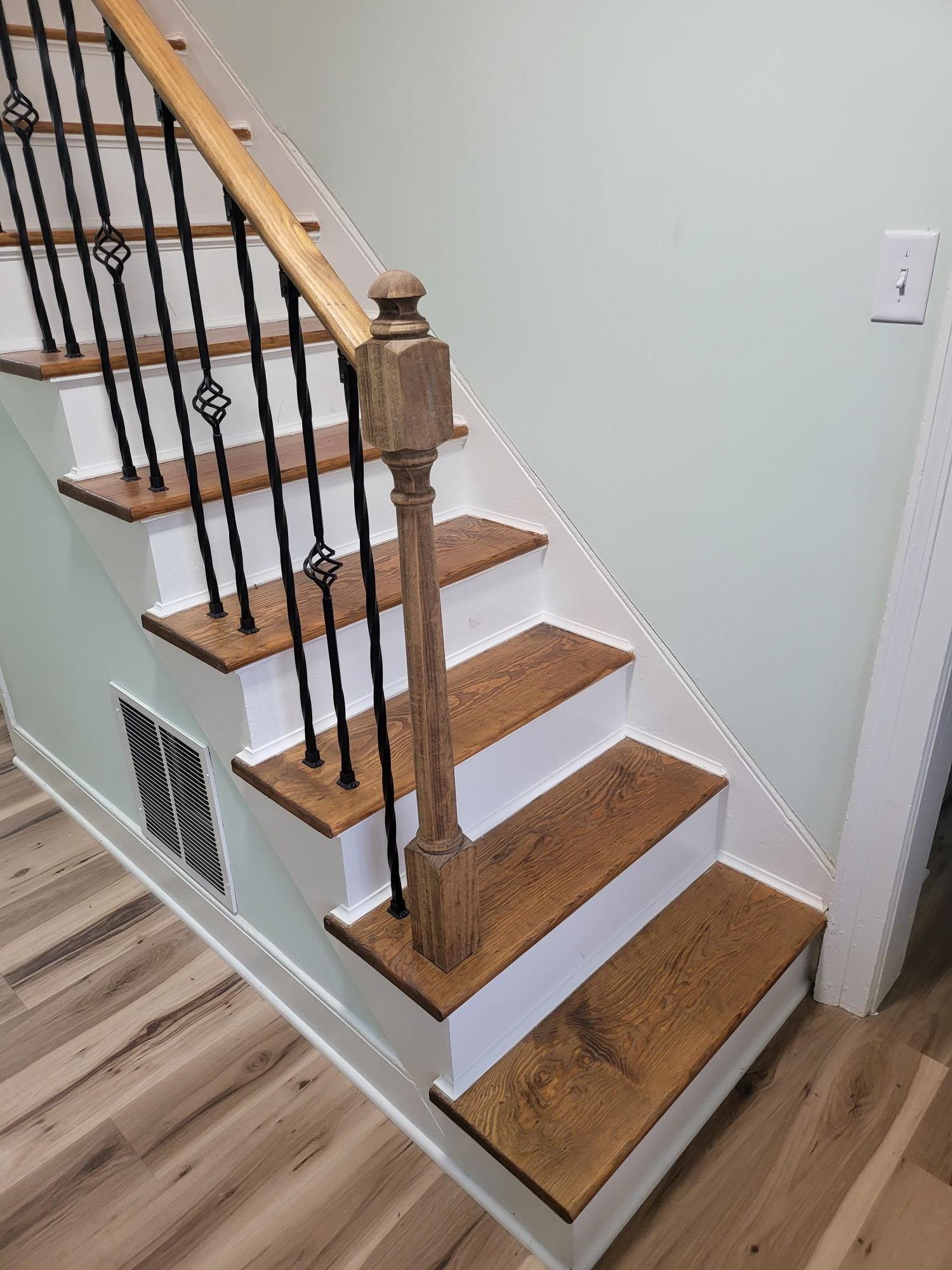 1202 W BEVERLEY ST, STAUNTON, Virginia 24401, 3 Bedrooms Bedrooms, ,2 BathroomsBathrooms,Residential,1202 W BEVERLEY ST,681830 MLS # 681830 1202 W BEVERLEY ST, STAUNTON, Virginia 24401, 3 Bedrooms Bedrooms, ,2 BathroomsBathrooms,Residential,1202 W BEVERLEY ST,681830 MLS # 681830