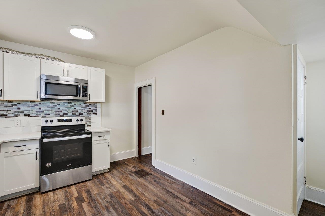 52 N WILLOW ST, HARRISONBURG, Virginia 22802, 3 Bedrooms Bedrooms, ,2 BathroomsBathrooms,Residential,52 N WILLOW ST,681840 MLS # 681840 52 N WILLOW ST, HARRISONBURG, Virginia 22802, 3 Bedrooms Bedrooms, ,2 BathroomsBathrooms,Residential,52 N WILLOW ST,681840 MLS # 681840