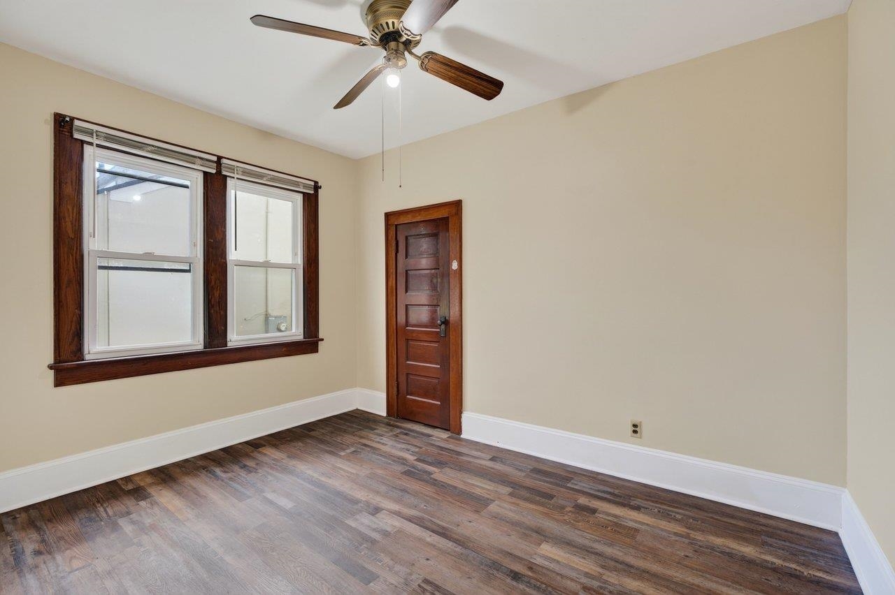 52 N WILLOW ST, HARRISONBURG, Virginia 22802, 3 Bedrooms Bedrooms, ,2 BathroomsBathrooms,Residential,52 N WILLOW ST,681840 MLS # 681840 52 N WILLOW ST, HARRISONBURG, Virginia 22802, 3 Bedrooms Bedrooms, ,2 BathroomsBathrooms,Residential,52 N WILLOW ST,681840 MLS # 681840