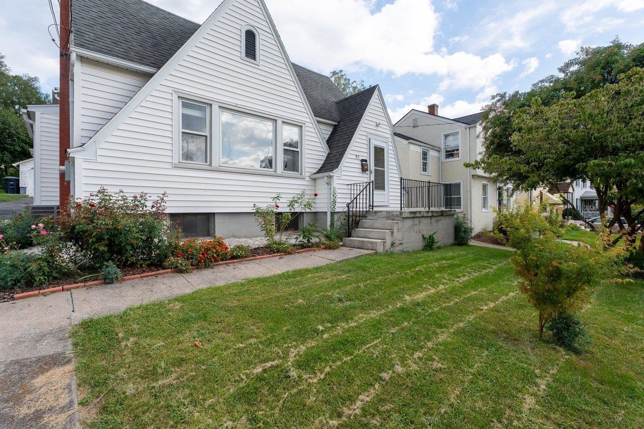 52 N WILLOW ST, HARRISONBURG, Virginia 22802, 3 Bedrooms Bedrooms, ,2 BathroomsBathrooms,Residential,52 N WILLOW ST,681840 MLS # 681840 52 N WILLOW ST, HARRISONBURG, Virginia 22802, 3 Bedrooms Bedrooms, ,2 BathroomsBathrooms,Residential,52 N WILLOW ST,681840 MLS # 681840