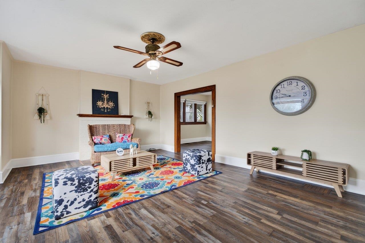 52 N WILLOW ST, HARRISONBURG, Virginia 22802, 3 Bedrooms Bedrooms, ,2 BathroomsBathrooms,Residential,52 N WILLOW ST,681840 MLS # 681840 52 N WILLOW ST, HARRISONBURG, Virginia 22802, 3 Bedrooms Bedrooms, ,2 BathroomsBathrooms,Residential,52 N WILLOW ST,681840 MLS # 681840