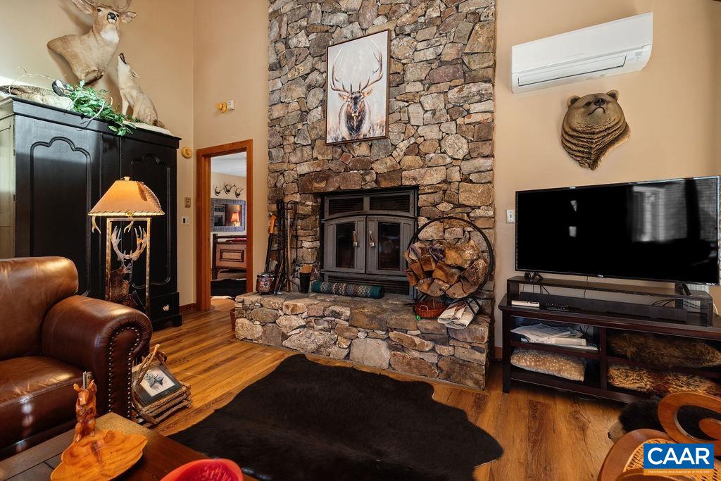44 LADY SLIPPER LN, ROSELAND, Virginia 22967, 3 Bedrooms Bedrooms, ,2 BathroomsBathrooms,Residential,44 LADY SLIPPER LN,681841 MLS # 681841 44 LADY SLIPPER LN, ROSELAND, Virginia 22967, 3 Bedrooms Bedrooms, ,2 BathroomsBathrooms,Residential,44 LADY SLIPPER LN,681841 MLS # 681841