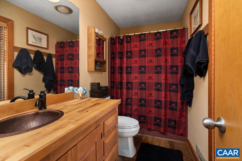 44 LADY SLIPPER LN, ROSELAND, Virginia 22967, 3 Bedrooms Bedrooms, ,2 BathroomsBathrooms,Residential,44 LADY SLIPPER LN,681841 MLS # 681841 44 LADY SLIPPER LN, ROSELAND, Virginia 22967, 3 Bedrooms Bedrooms, ,2 BathroomsBathrooms,Residential,44 LADY SLIPPER LN,681841 MLS # 681841