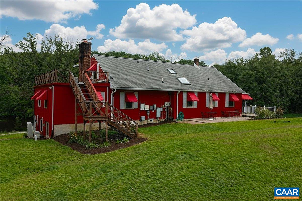 Exterior paint is photo edited.