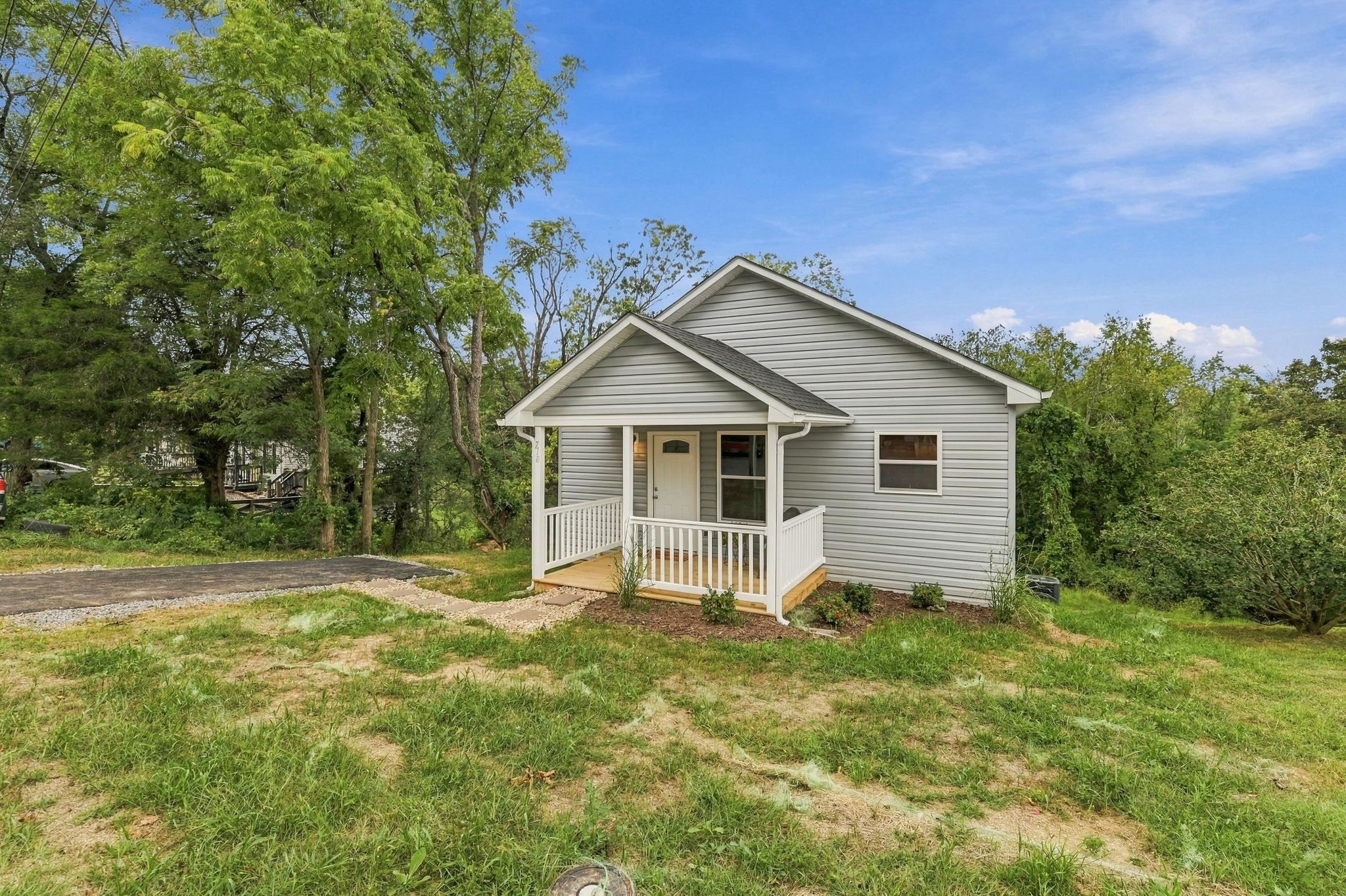 718 MINEOLA ST, STAUNTON, Virginia 24401, 3 Bedrooms Bedrooms, ,2 BathroomsBathrooms,Residential,718 MINEOLA ST,681845 MLS # 681845 718 MINEOLA ST, STAUNTON, Virginia 24401, 3 Bedrooms Bedrooms, ,2 BathroomsBathrooms,Residential,718 MINEOLA ST,681845 MLS # 681845