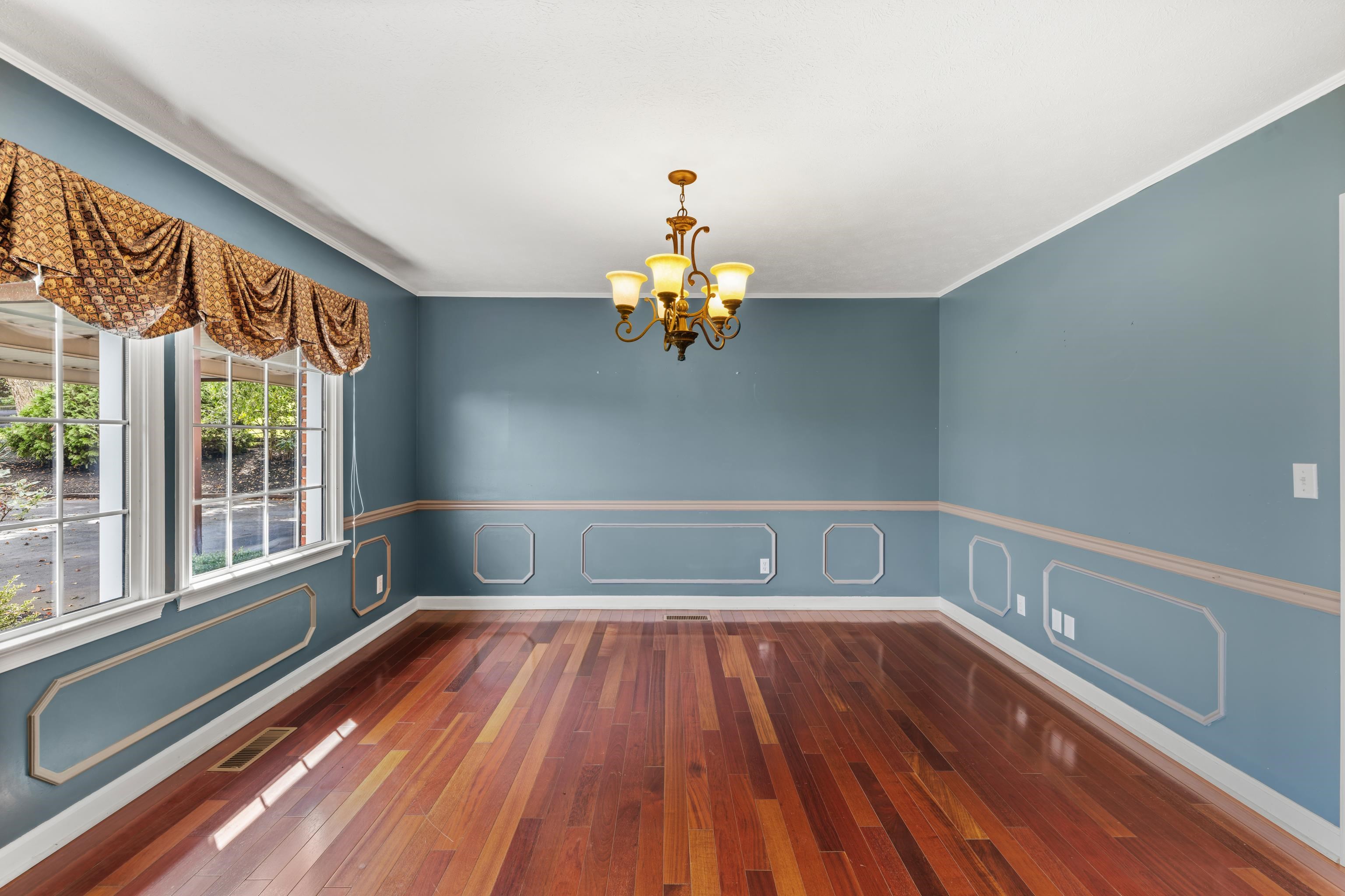 308 STONEWALL RD, WEYERS CAVE, Virginia 24486, 5 Bedrooms Bedrooms, ,5 BathroomsBathrooms,Residential,308 STONEWALL RD,681857 MLS # 681857 308 STONEWALL RD, WEYERS CAVE, Virginia 24486, 5 Bedrooms Bedrooms, ,5 BathroomsBathrooms,Residential,308 STONEWALL RD,681857 MLS # 681857