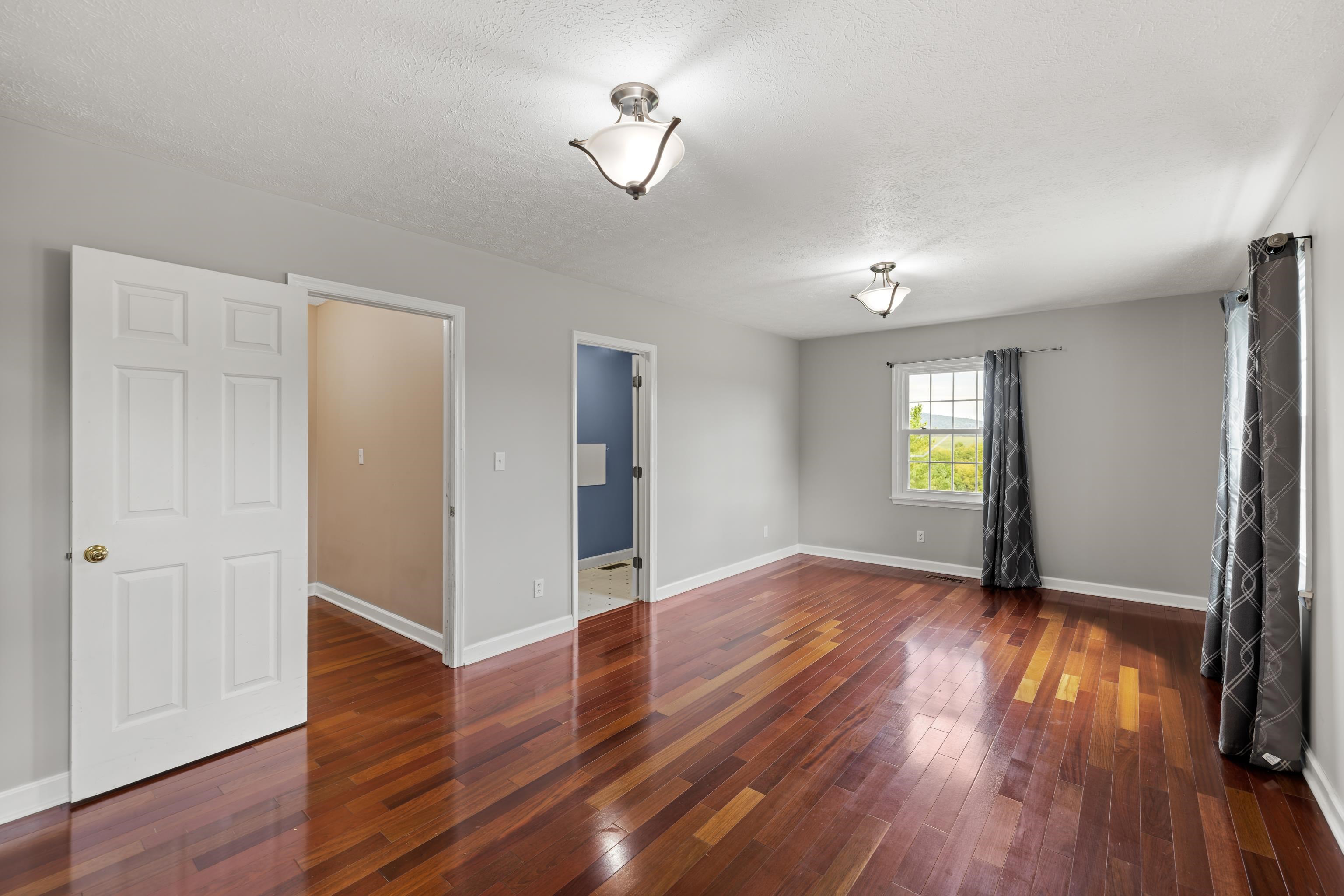 308 STONEWALL RD, WEYERS CAVE, Virginia 24486, 5 Bedrooms Bedrooms, ,5 BathroomsBathrooms,Residential,308 STONEWALL RD,681857 MLS # 681857 308 STONEWALL RD, WEYERS CAVE, Virginia 24486, 5 Bedrooms Bedrooms, ,5 BathroomsBathrooms,Residential,308 STONEWALL RD,681857 MLS # 681857