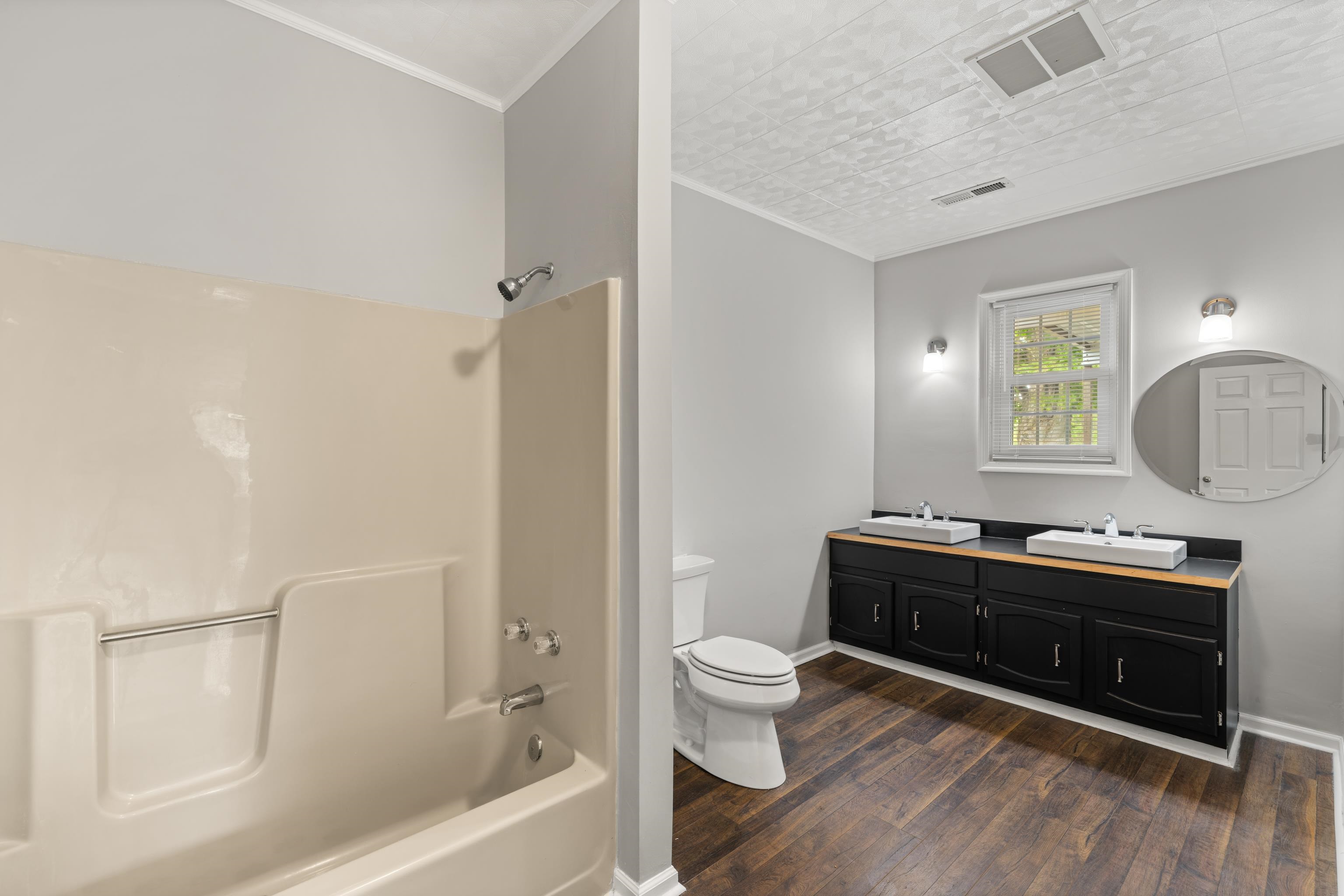 308 STONEWALL RD, WEYERS CAVE, Virginia 24486, 5 Bedrooms Bedrooms, ,5 BathroomsBathrooms,Residential,308 STONEWALL RD,681857 MLS # 681857 308 STONEWALL RD, WEYERS CAVE, Virginia 24486, 5 Bedrooms Bedrooms, ,5 BathroomsBathrooms,Residential,308 STONEWALL RD,681857 MLS # 681857