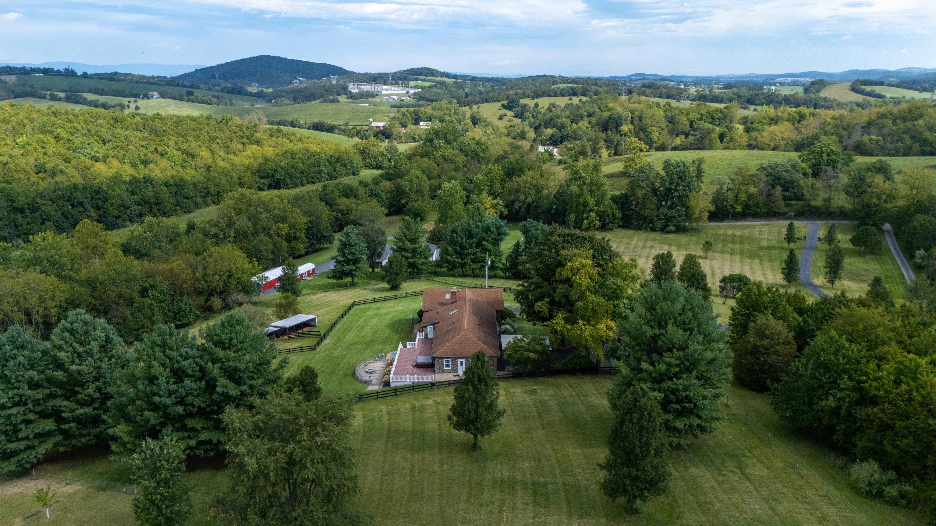 308 STONEWALL RD, WEYERS CAVE, Virginia 24486, 5 Bedrooms Bedrooms, ,5 BathroomsBathrooms,Residential,308 STONEWALL RD,681857 MLS # 681857 308 STONEWALL RD, WEYERS CAVE, Virginia 24486, 5 Bedrooms Bedrooms, ,5 BathroomsBathrooms,Residential,308 STONEWALL RD,681857 MLS # 681857