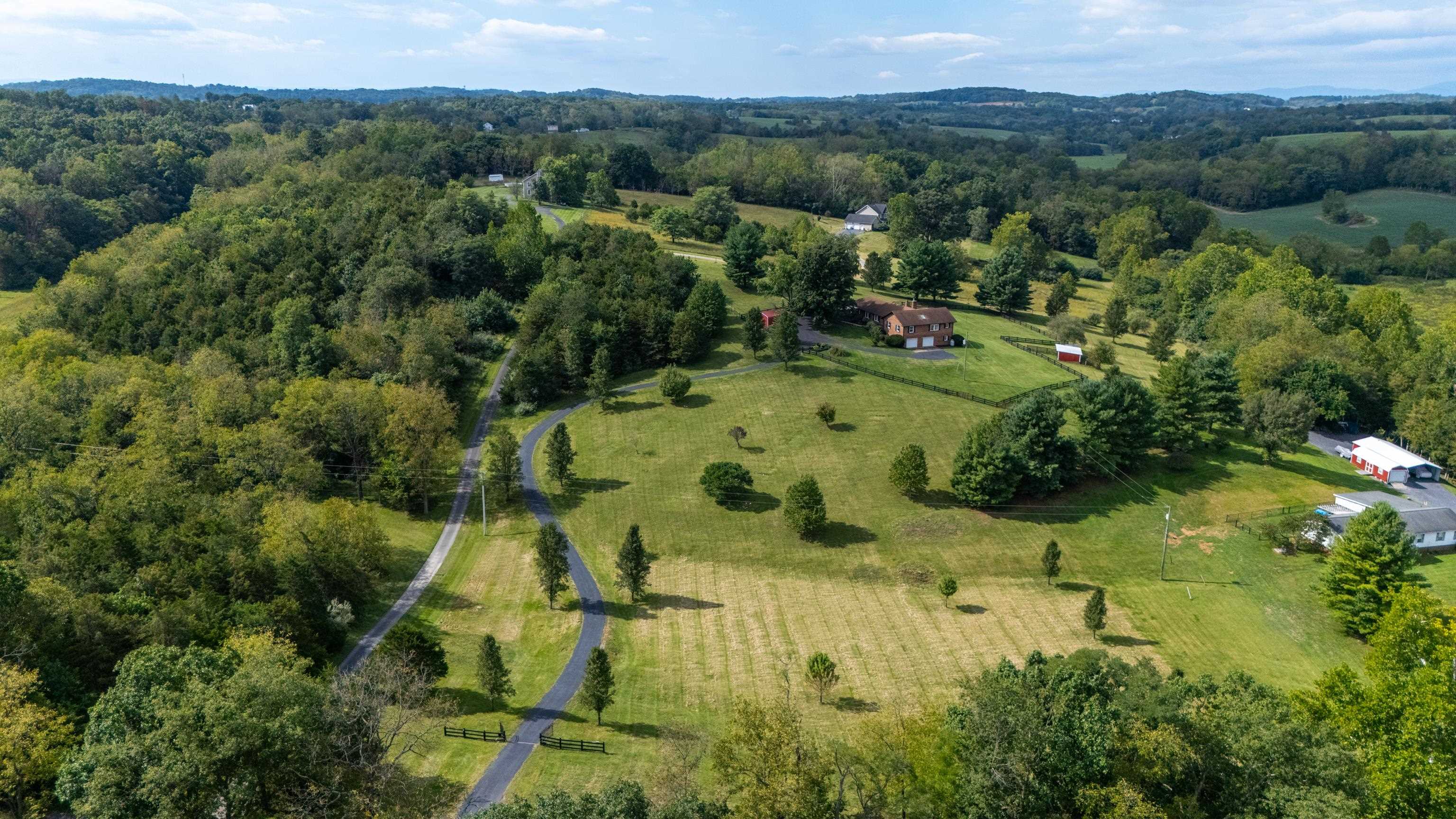 308 STONEWALL RD, WEYERS CAVE, Virginia 24486, 5 Bedrooms Bedrooms, ,5 BathroomsBathrooms,Residential,308 STONEWALL RD,681857 MLS # 681857 308 STONEWALL RD, WEYERS CAVE, Virginia 24486, 5 Bedrooms Bedrooms, ,5 BathroomsBathrooms,Residential,308 STONEWALL RD,681857 MLS # 681857