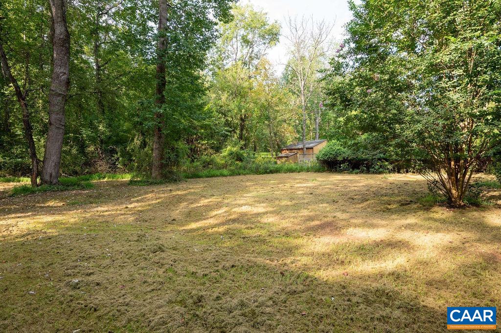 180 LYNX FARM LN, CHARLOTTESVILLE, Virginia 22903, 2 Bedrooms Bedrooms, ,2 BathroomsBathrooms,Residential,180 LYNX FARM LN,681858 MLS # 681858 180 LYNX FARM LN, CHARLOTTESVILLE, Virginia 22903, 2 Bedrooms Bedrooms, ,2 BathroomsBathrooms,Residential,180 LYNX FARM LN,681858 MLS # 681858