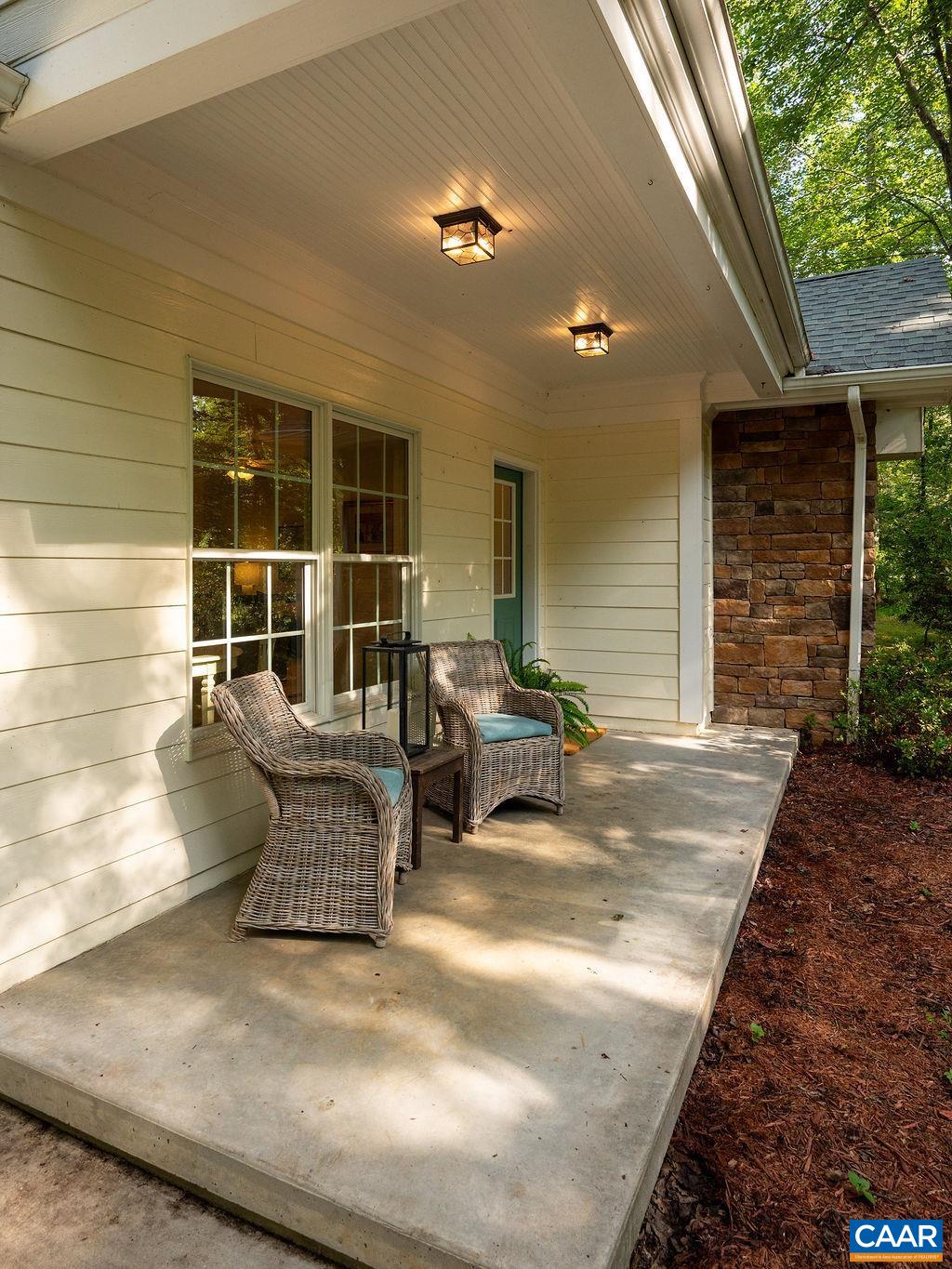 180 LYNX FARM LN, CHARLOTTESVILLE, Virginia 22903, 2 Bedrooms Bedrooms, ,2 BathroomsBathrooms,Residential,180 LYNX FARM LN,681858 MLS # 681858 180 LYNX FARM LN, CHARLOTTESVILLE, Virginia 22903, 2 Bedrooms Bedrooms, ,2 BathroomsBathrooms,Residential,180 LYNX FARM LN,681858 MLS # 681858