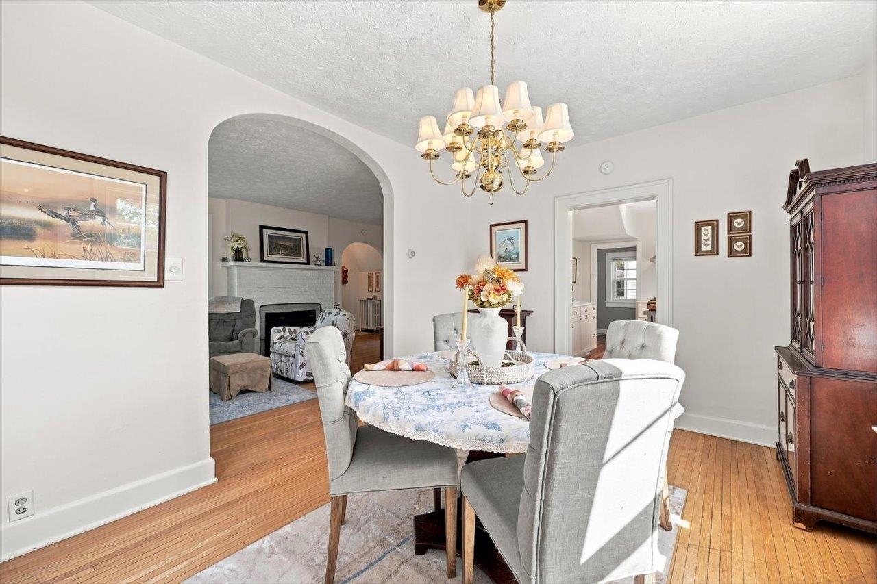 504 WALNUT AVE, WAYNESBORO, Virginia 22980, 3 Bedrooms Bedrooms, ,2 BathroomsBathrooms,Residential,504 WALNUT AVE,681861 MLS # 681861 504 WALNUT AVE, WAYNESBORO, Virginia 22980, 3 Bedrooms Bedrooms, ,2 BathroomsBathrooms,Residential,504 WALNUT AVE,681861 MLS # 681861