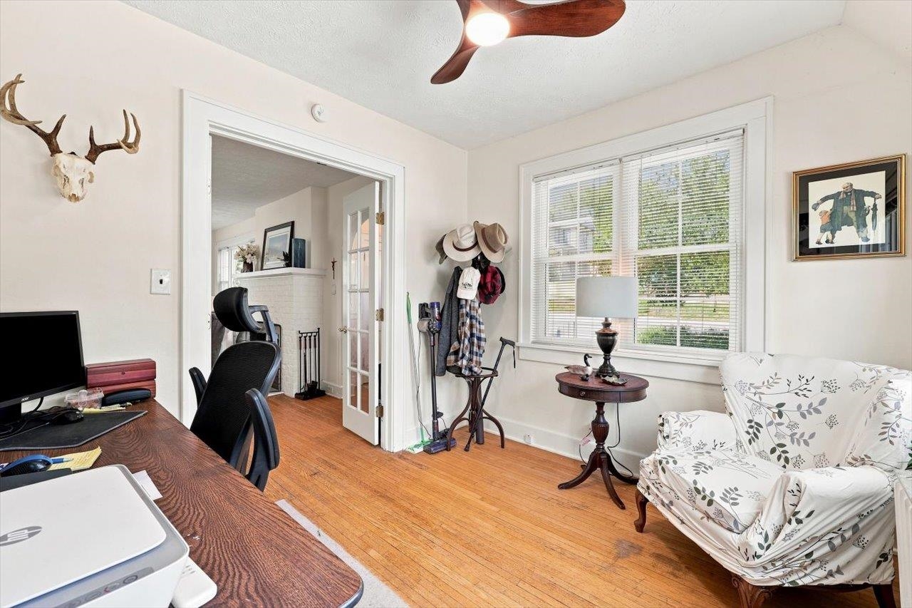 504 WALNUT AVE, WAYNESBORO, Virginia 22980, 3 Bedrooms Bedrooms, ,2 BathroomsBathrooms,Residential,504 WALNUT AVE,681861 MLS # 681861 504 WALNUT AVE, WAYNESBORO, Virginia 22980, 3 Bedrooms Bedrooms, ,2 BathroomsBathrooms,Residential,504 WALNUT AVE,681861 MLS # 681861