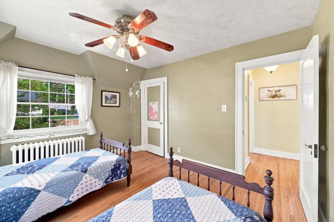 504 WALNUT AVE, WAYNESBORO, Virginia 22980, 3 Bedrooms Bedrooms, ,2 BathroomsBathrooms,Residential,504 WALNUT AVE,681861 MLS # 681861 504 WALNUT AVE, WAYNESBORO, Virginia 22980, 3 Bedrooms Bedrooms, ,2 BathroomsBathrooms,Residential,504 WALNUT AVE,681861 MLS # 681861