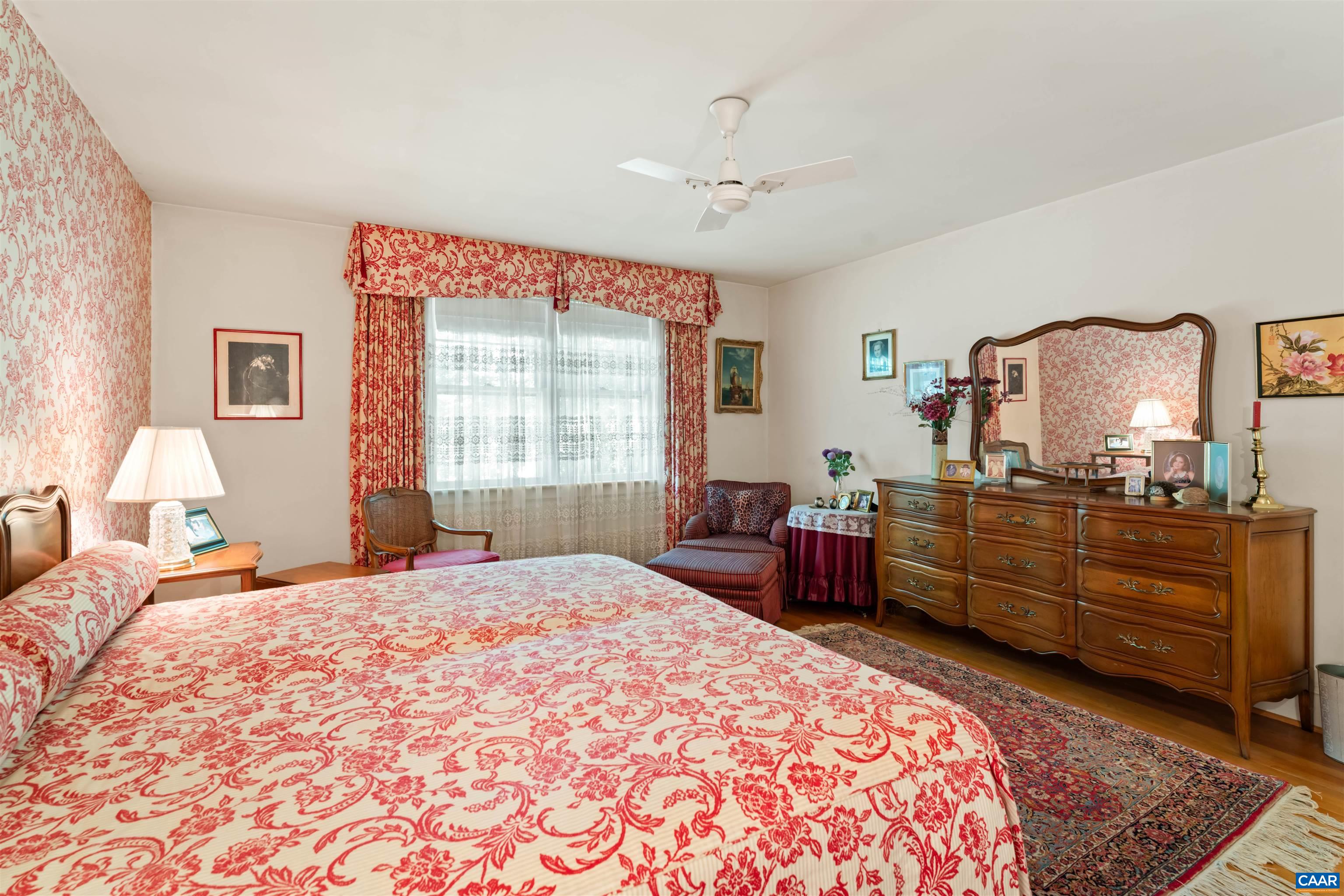 490 OAK CIR, CHARLOTTESVILLE, Virginia 22901, 4 Bedrooms Bedrooms, ,3 BathroomsBathrooms,Residential,490 OAK CIR,681811 MLS # 681811 490 OAK CIR, CHARLOTTESVILLE, Virginia 22901, 4 Bedrooms Bedrooms, ,3 BathroomsBathrooms,Residential,490 OAK CIR,681811 MLS # 681811