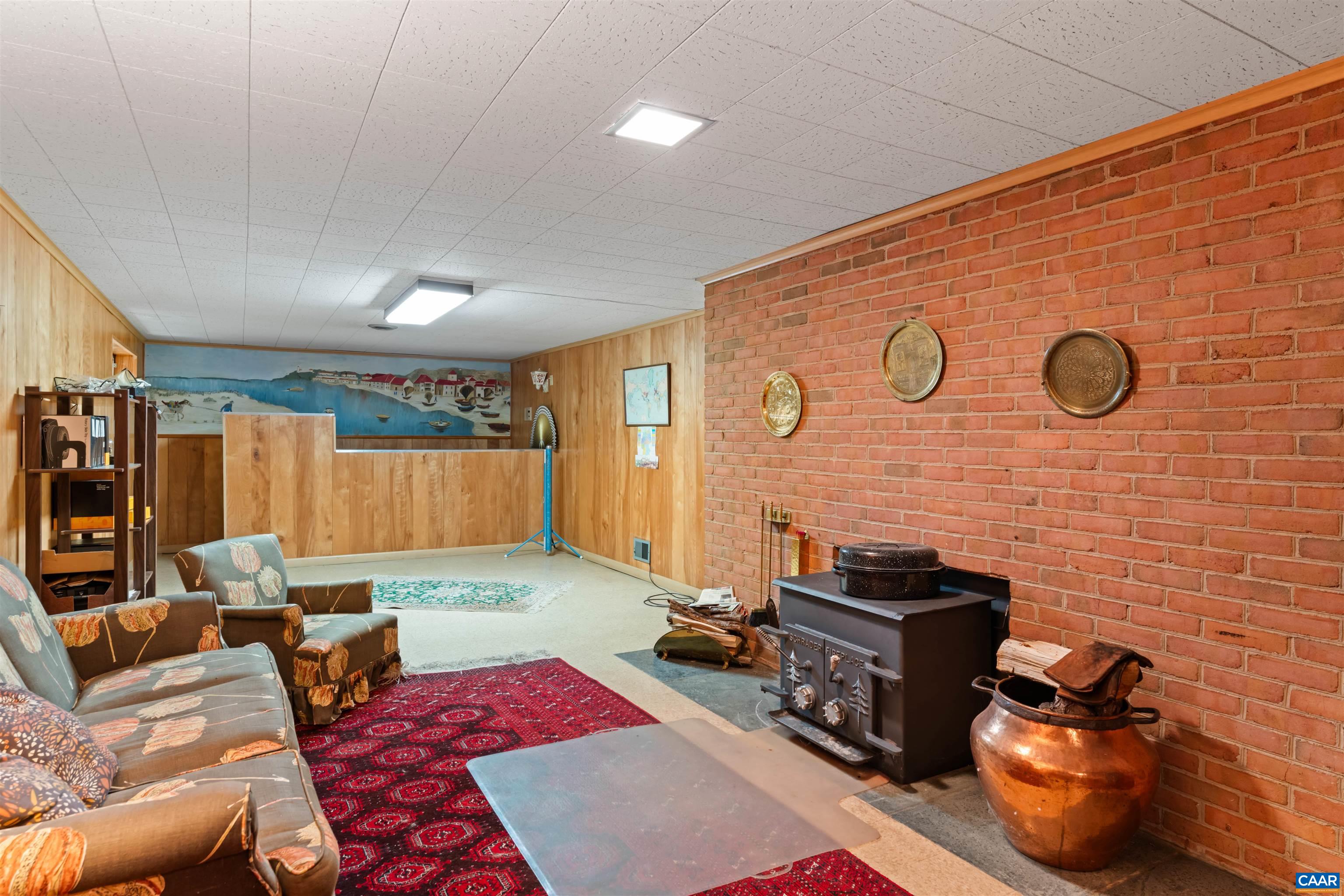 490 OAK CIR, CHARLOTTESVILLE, Virginia 22901, 4 Bedrooms Bedrooms, ,3 BathroomsBathrooms,Residential,490 OAK CIR,681811 MLS # 681811 490 OAK CIR, CHARLOTTESVILLE, Virginia 22901, 4 Bedrooms Bedrooms, ,3 BathroomsBathrooms,Residential,490 OAK CIR,681811 MLS # 681811