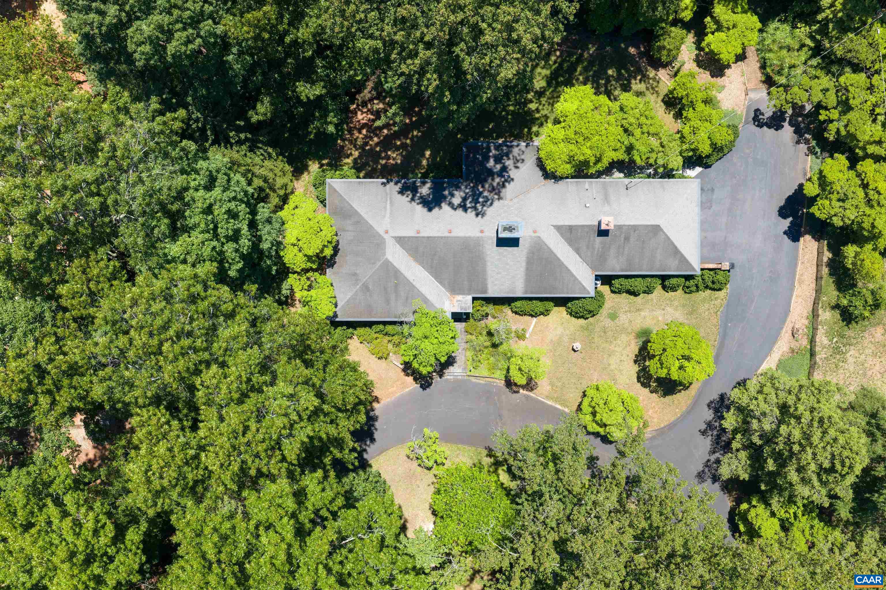 490 OAK CIR, CHARLOTTESVILLE, Virginia 22901, 4 Bedrooms Bedrooms, ,3 BathroomsBathrooms,Residential,490 OAK CIR,681811 MLS # 681811 490 OAK CIR, CHARLOTTESVILLE, Virginia 22901, 4 Bedrooms Bedrooms, ,3 BathroomsBathrooms,Residential,490 OAK CIR,681811 MLS # 681811